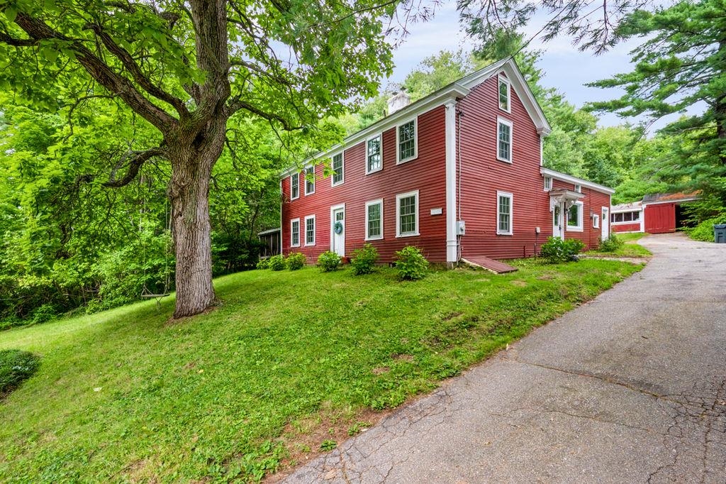 main property photo 2