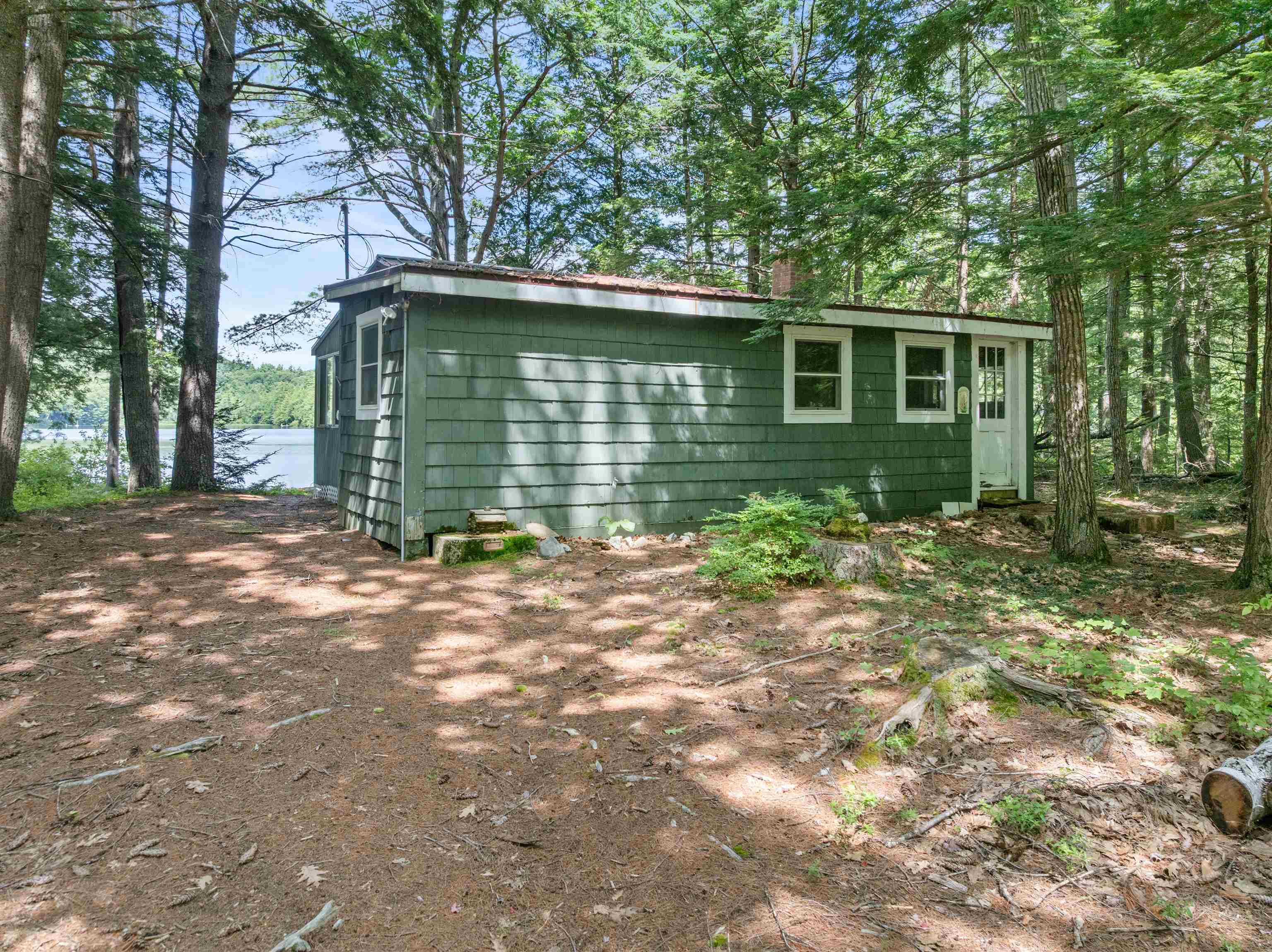 main property photo 32