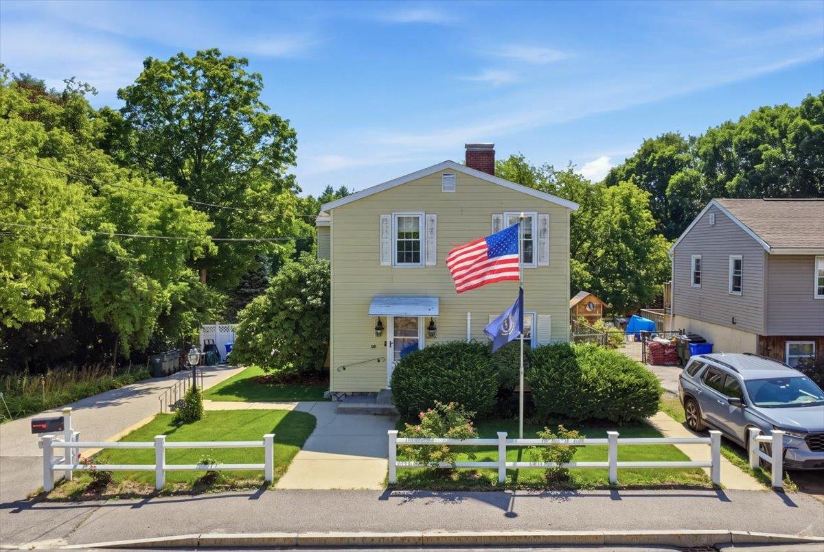 main property photo 40