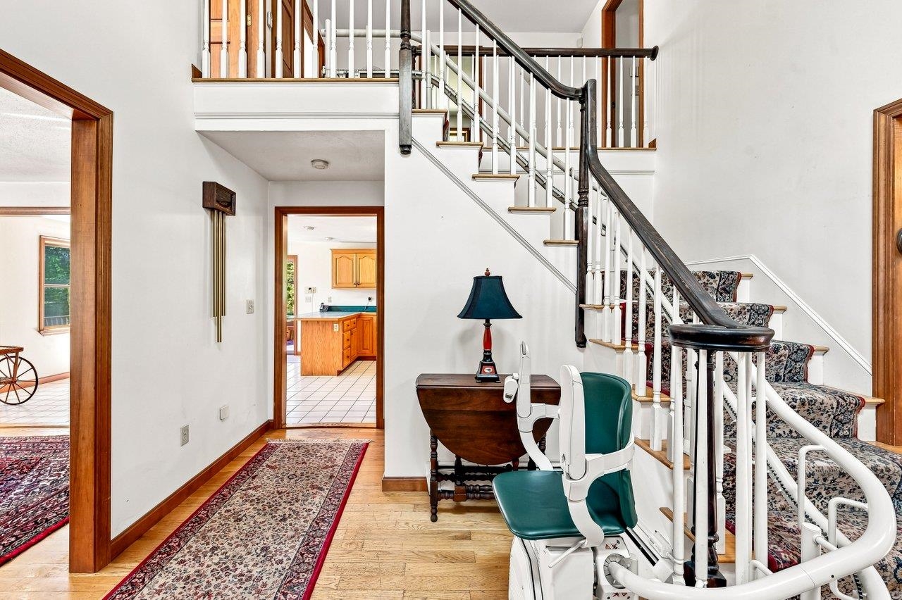 main property photo 19