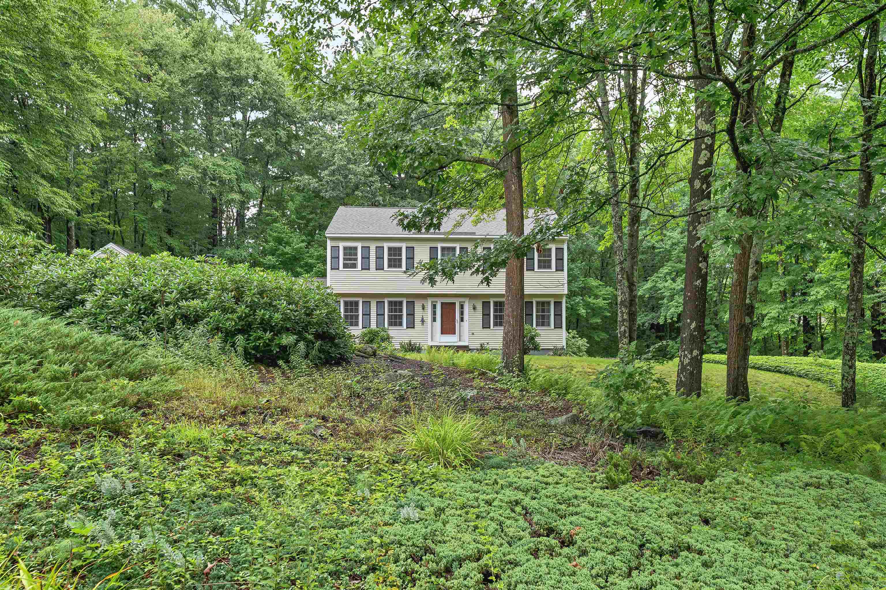property viewer photo 3