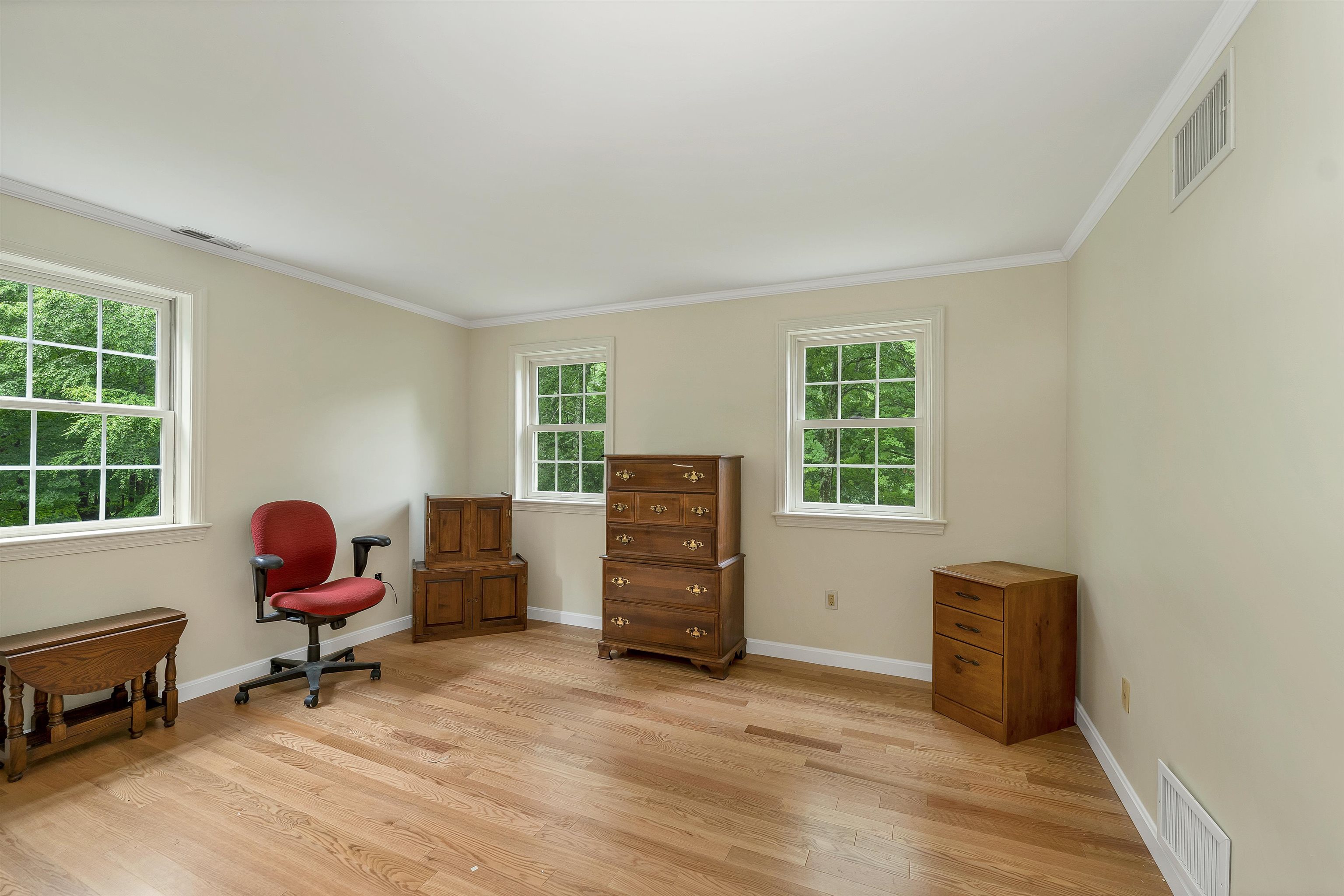 property viewer photo 38