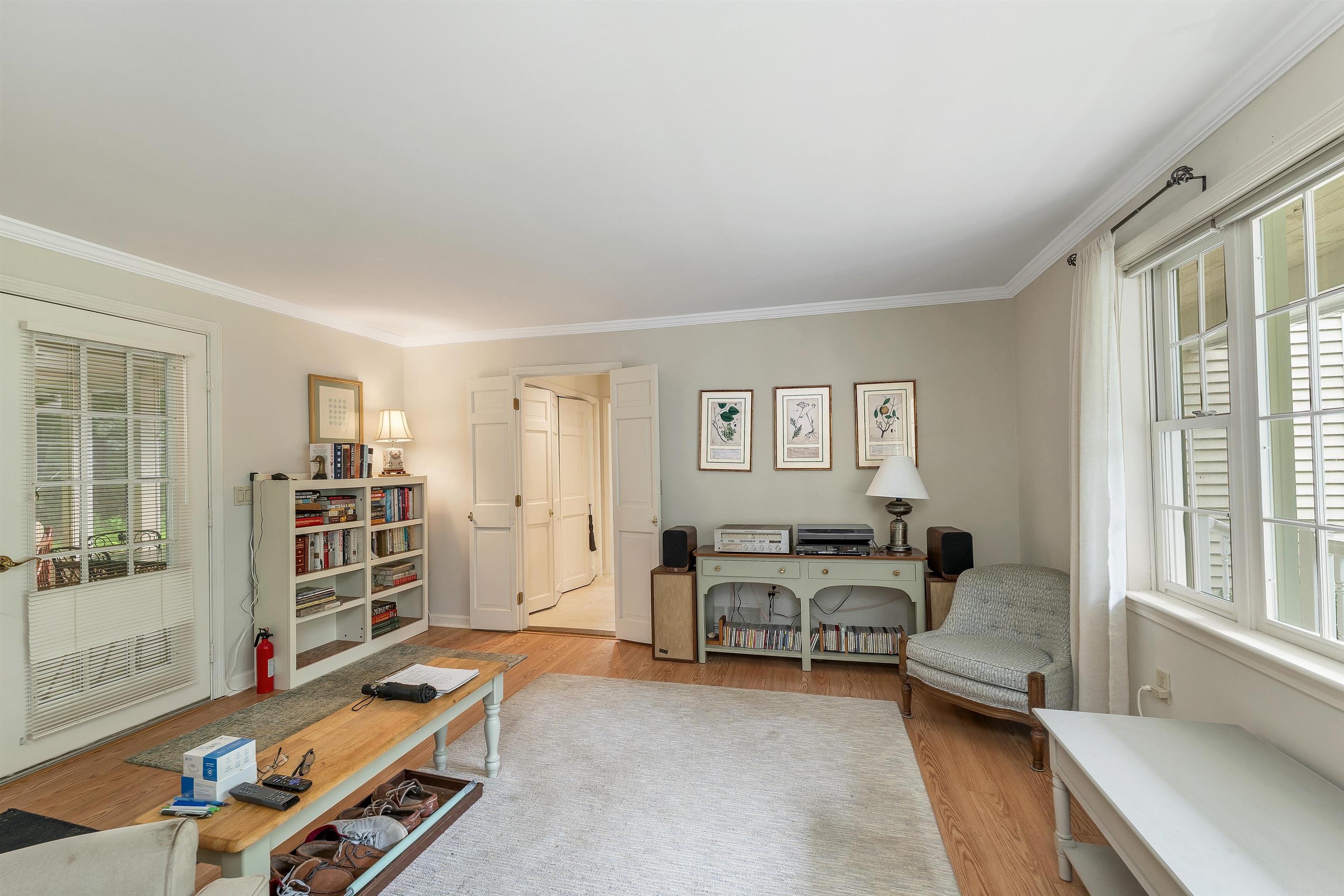 property viewer photo 54
