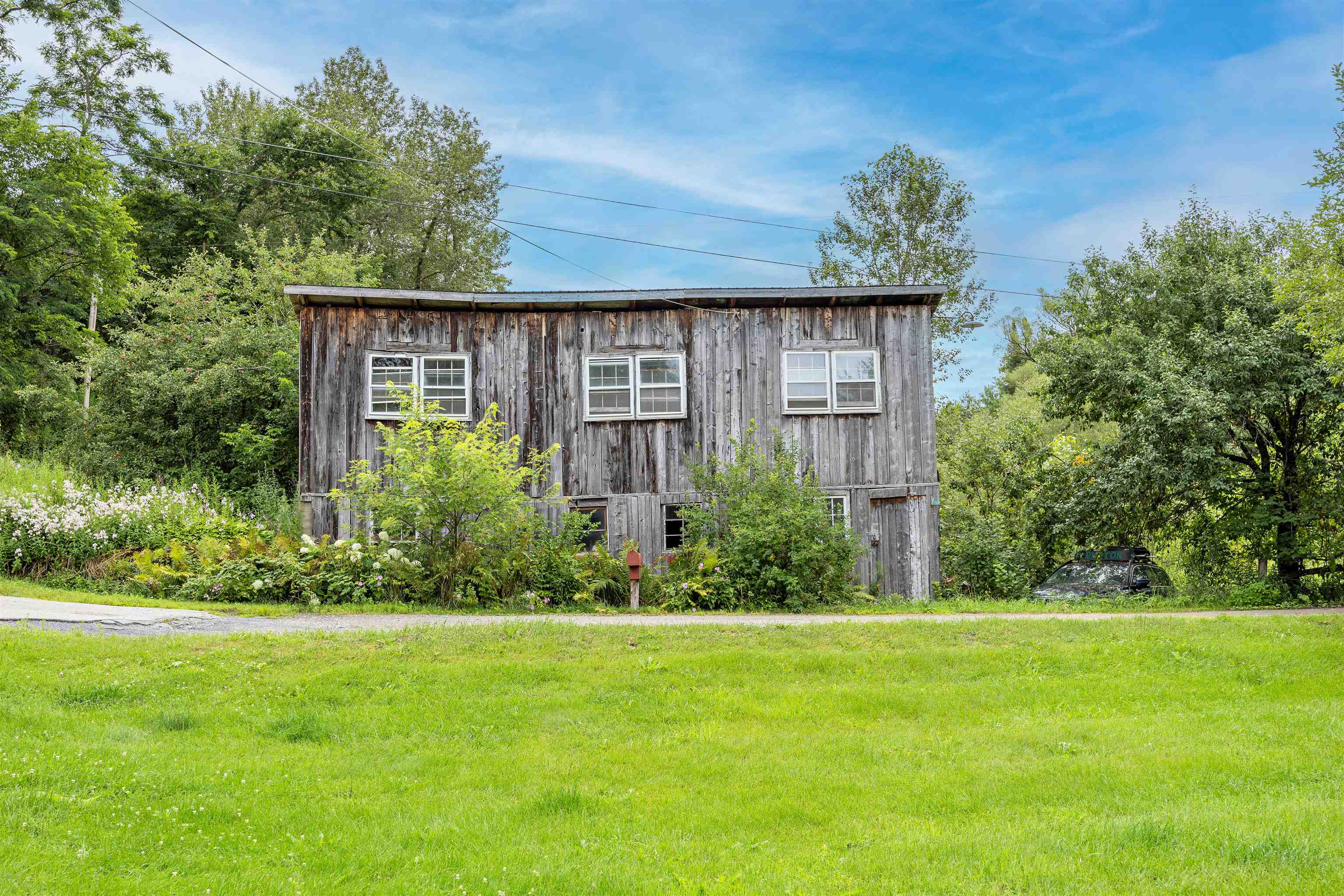 main property photo 42