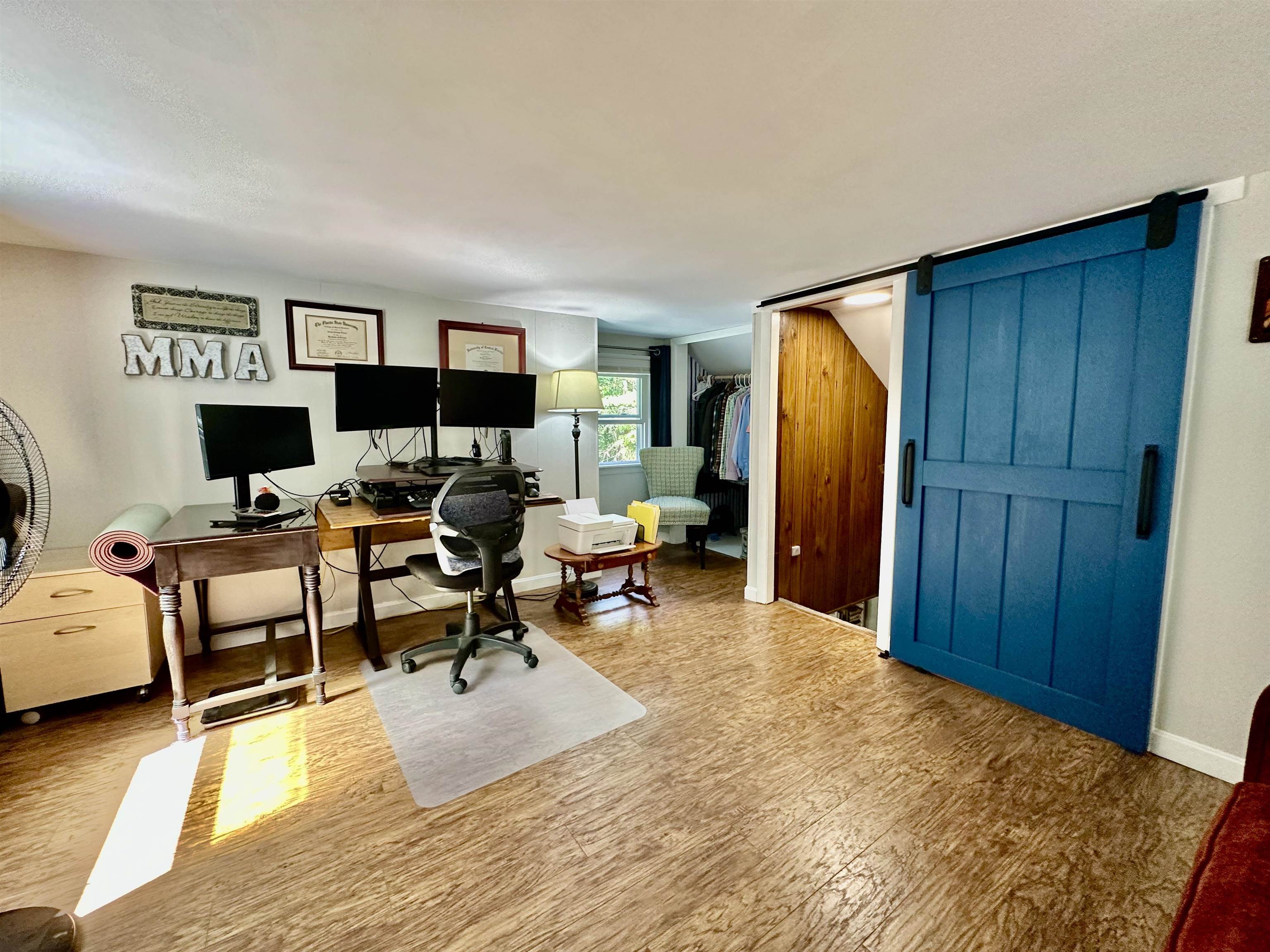 main property photo 35