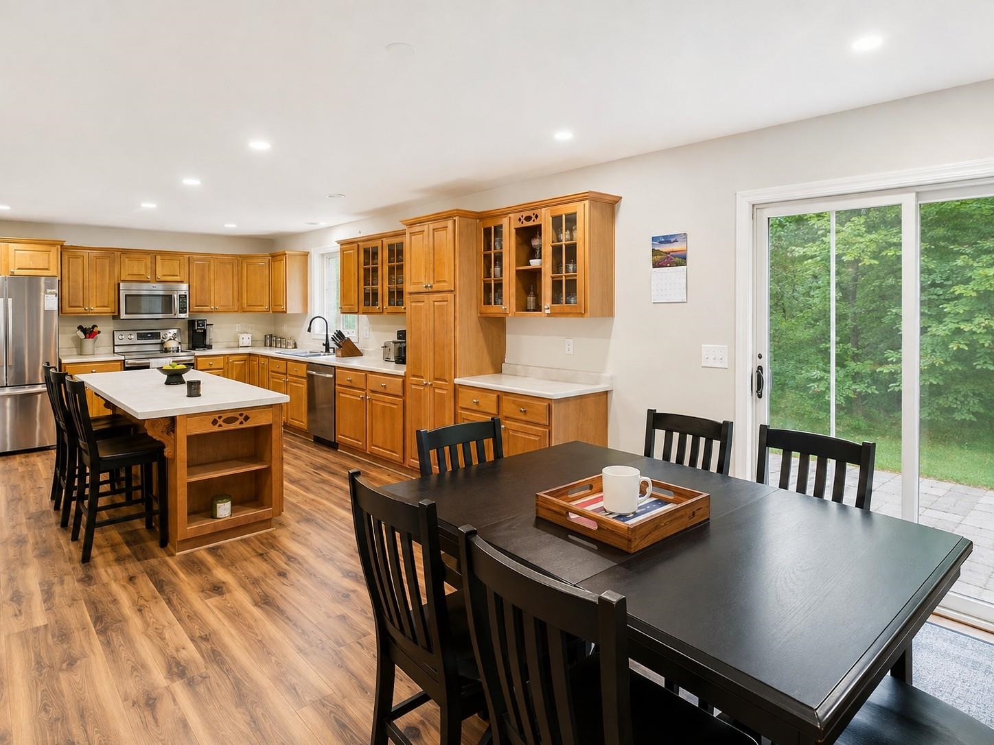 main property photo 7