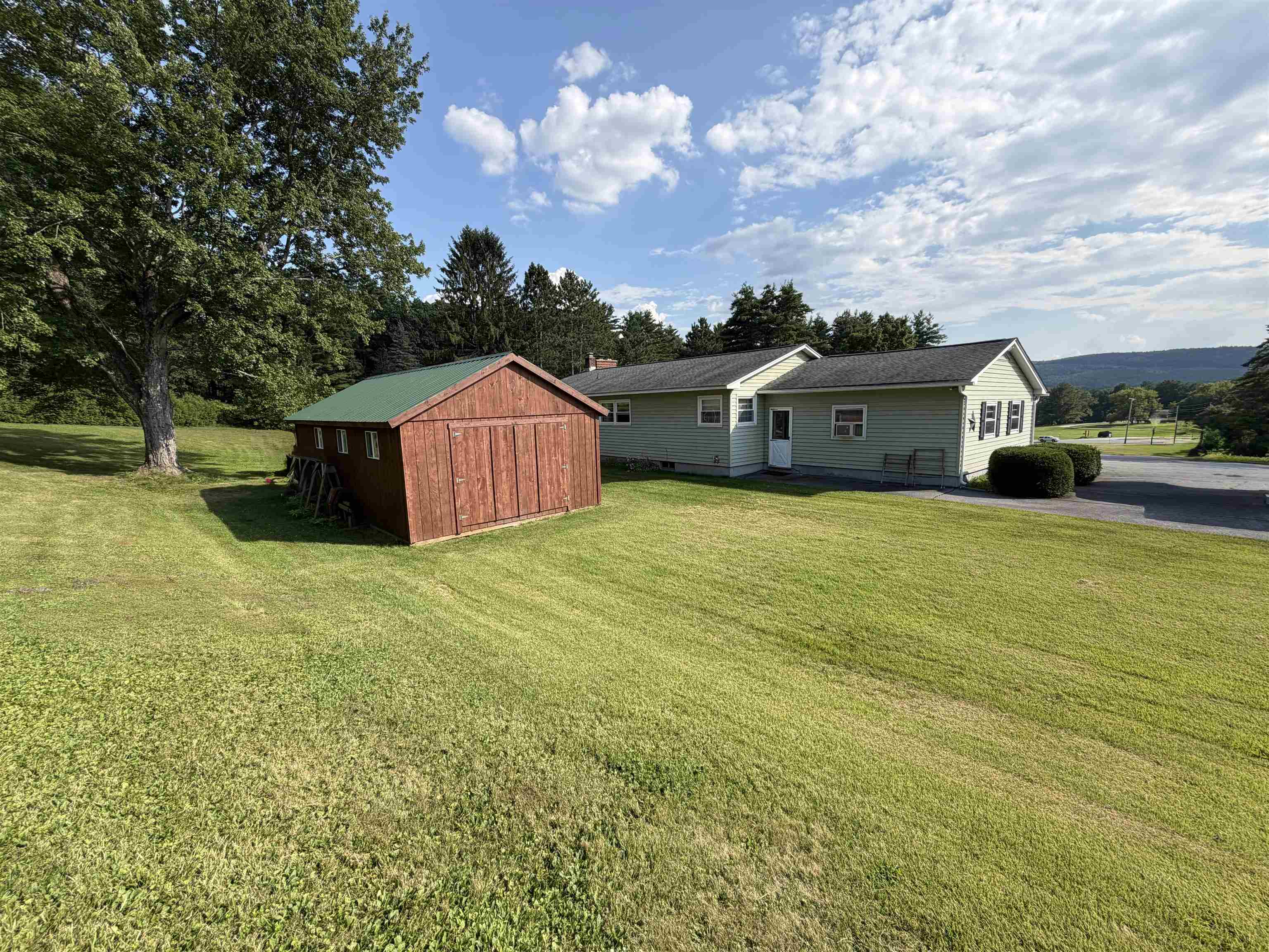 main property photo 44