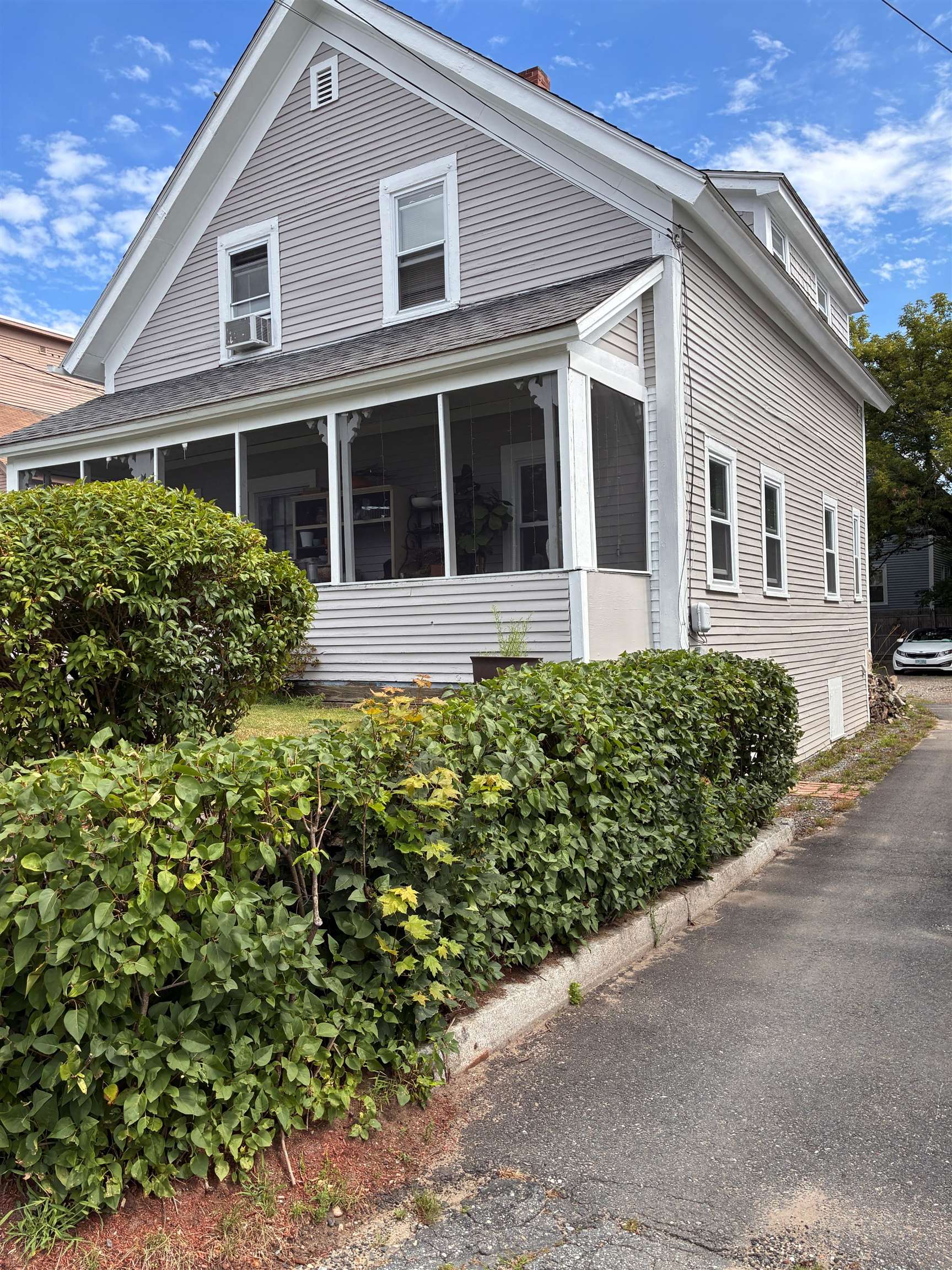 main property photo 5