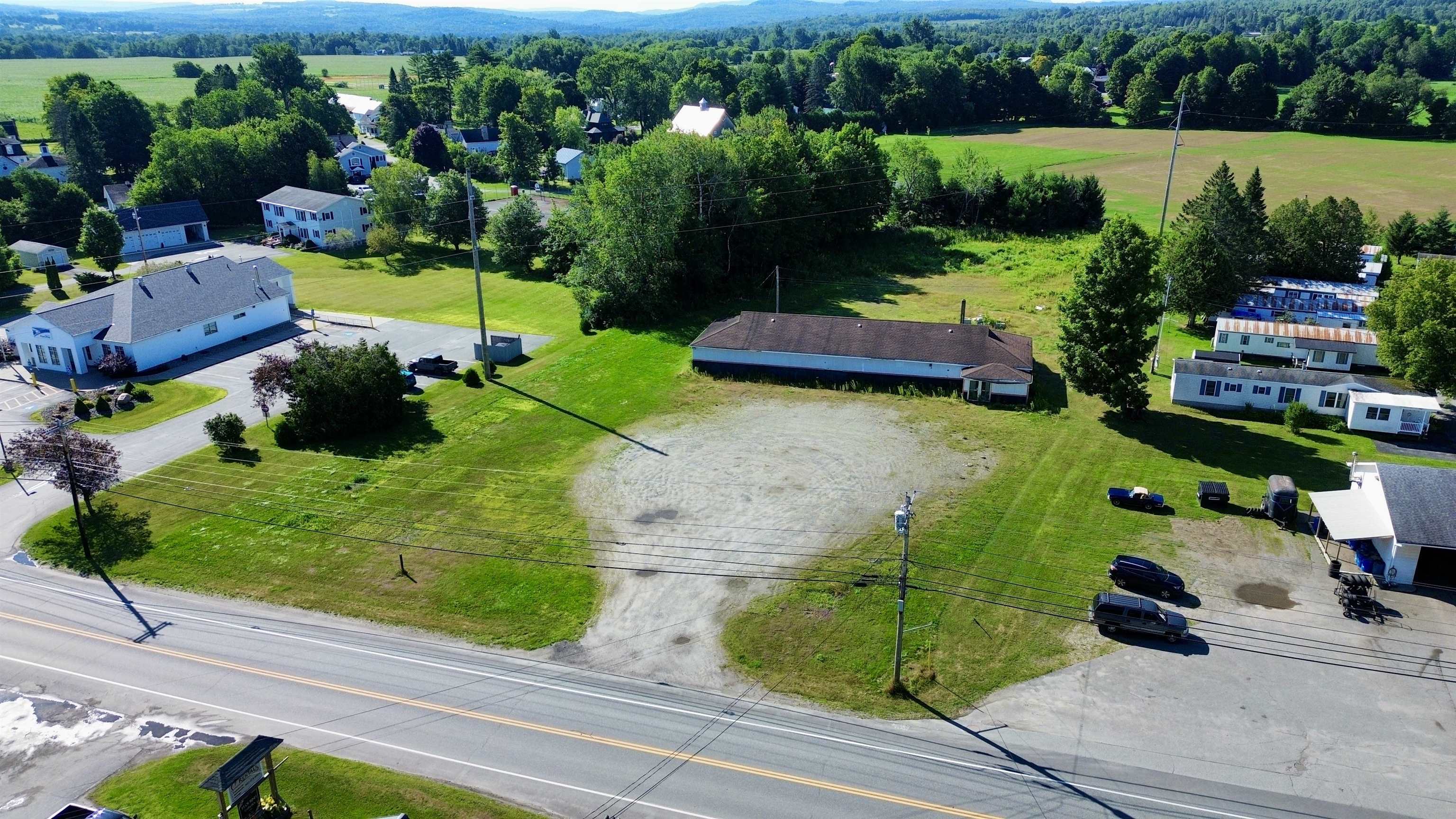 main property photo 20