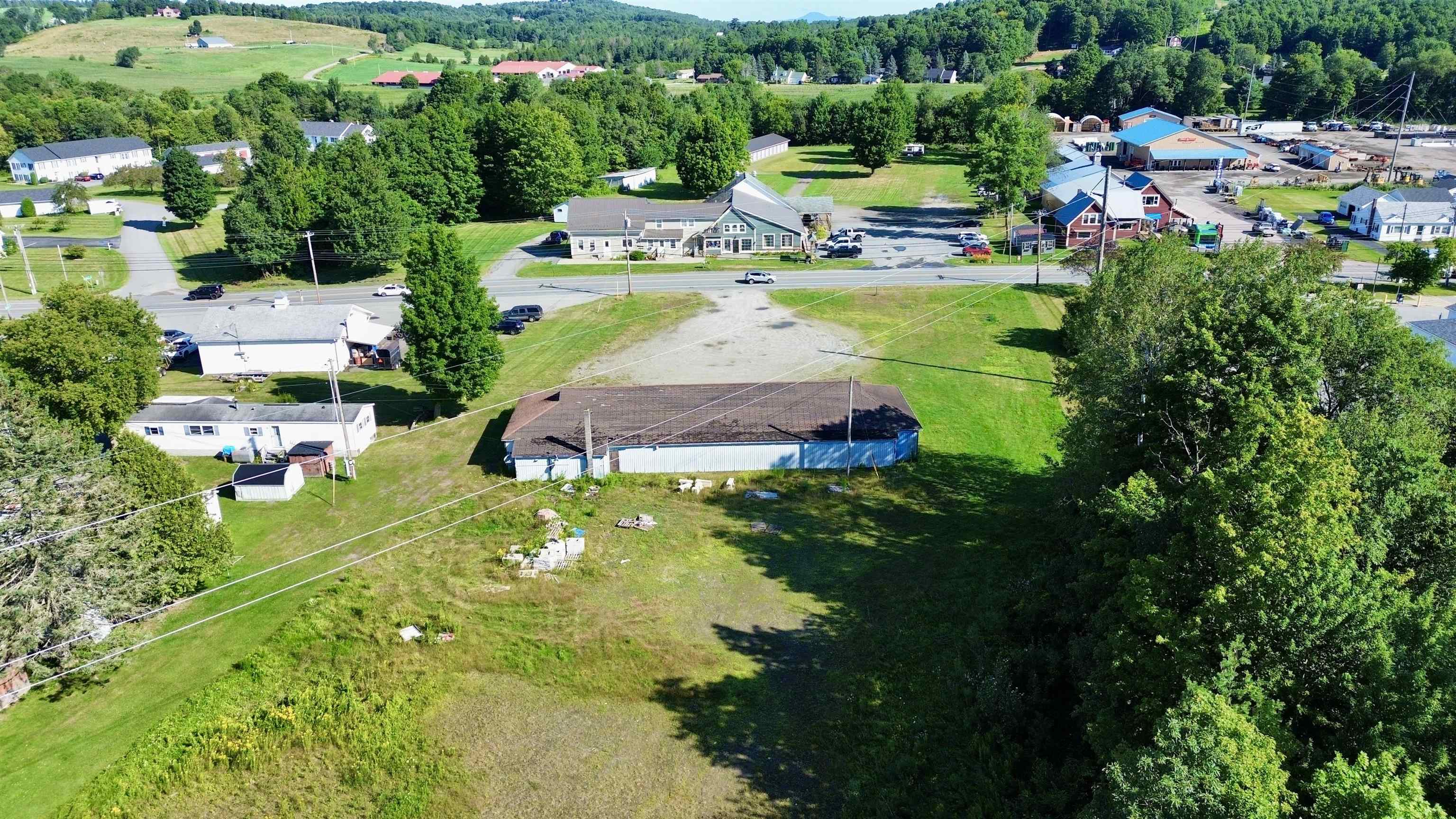 main property photo 6