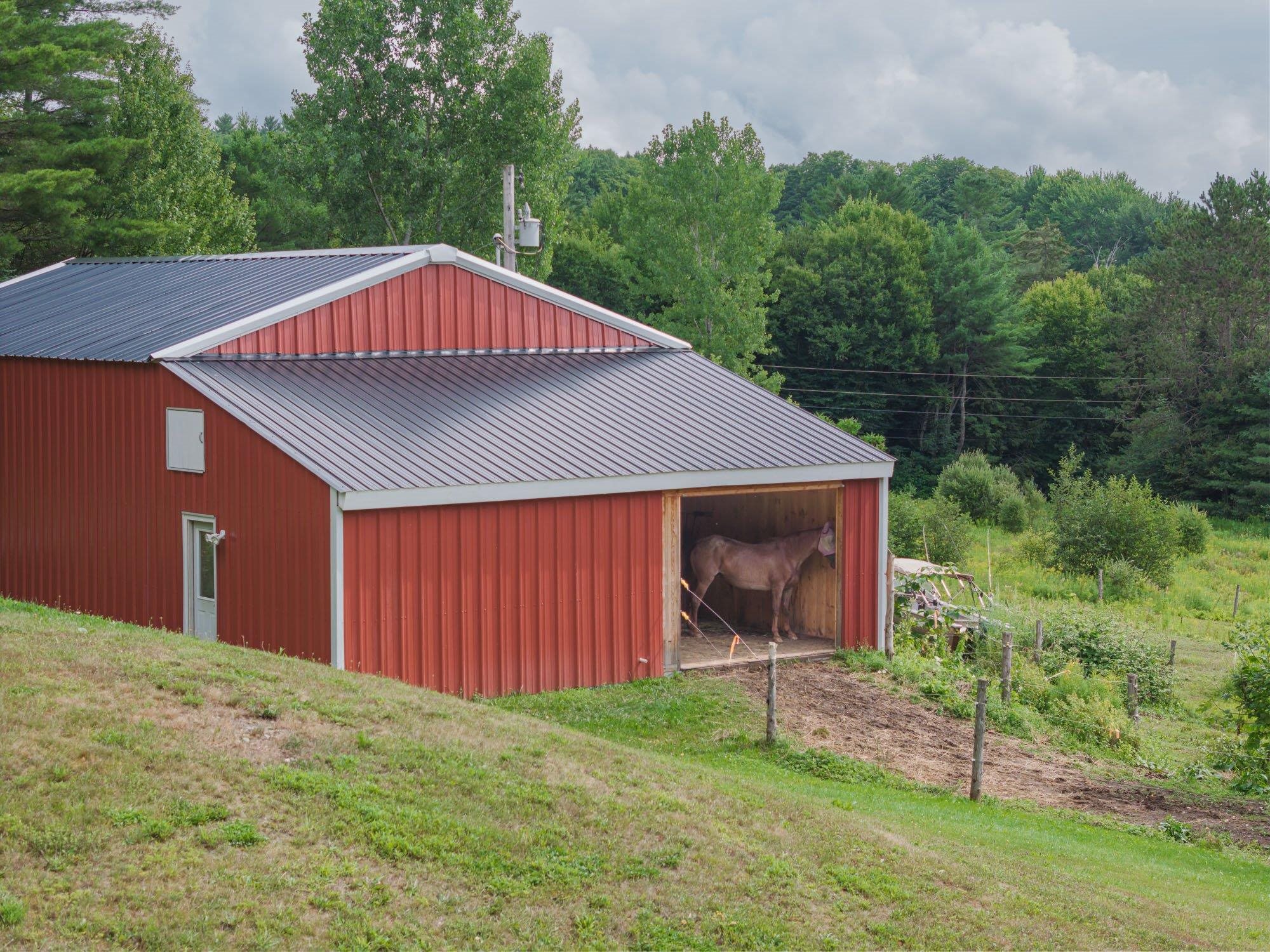 main property photo 40
