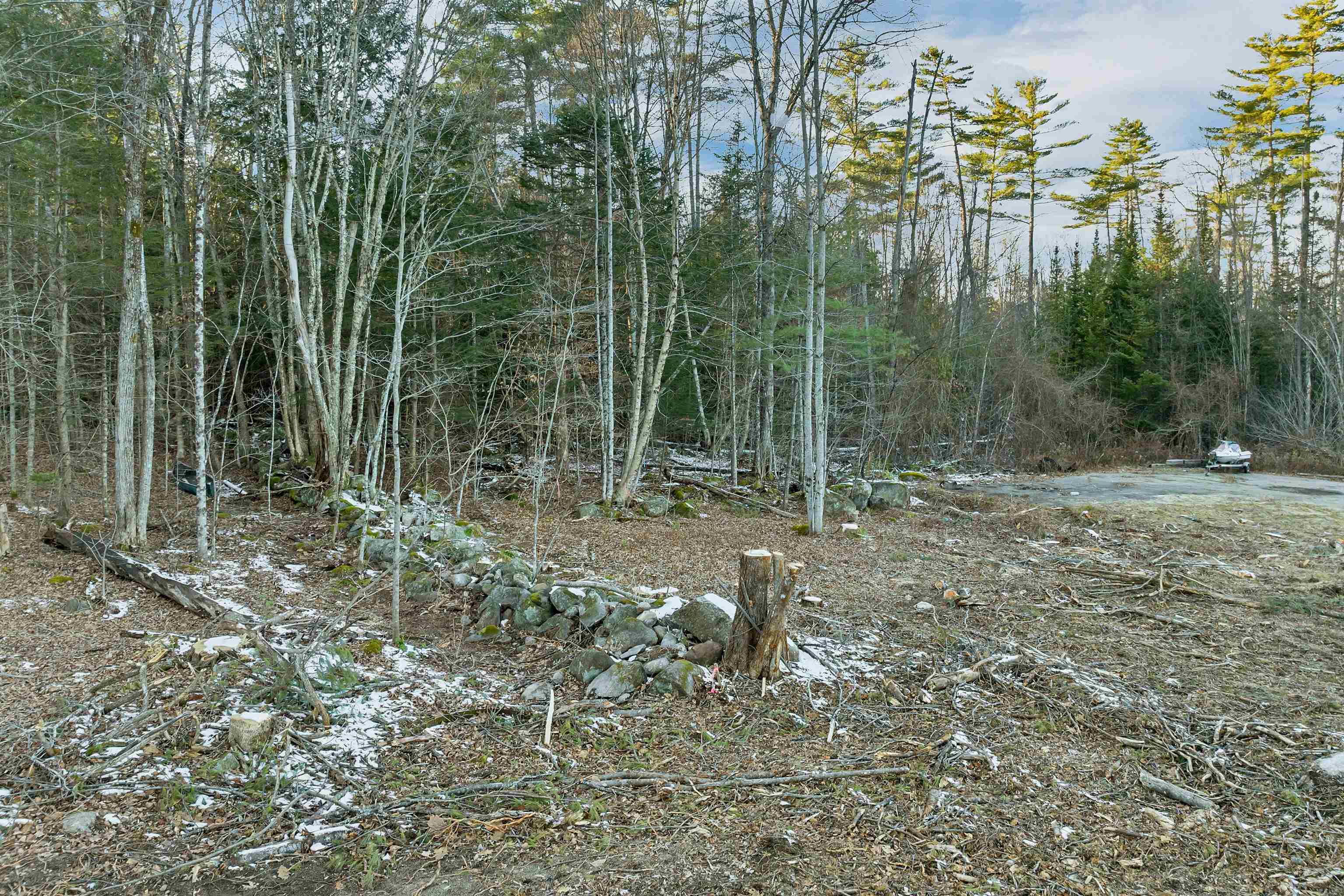 main property photo 40