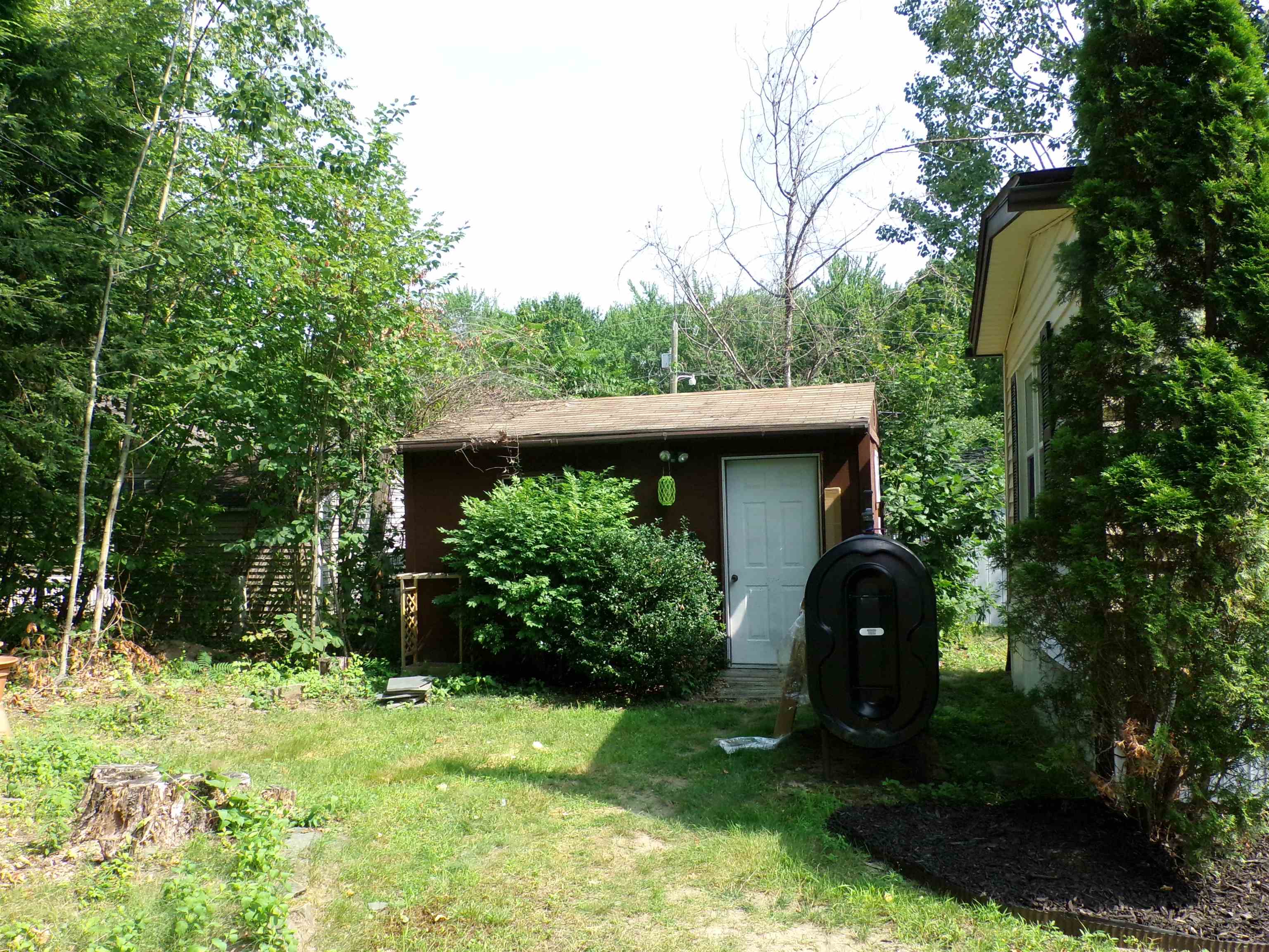 main property photo 31