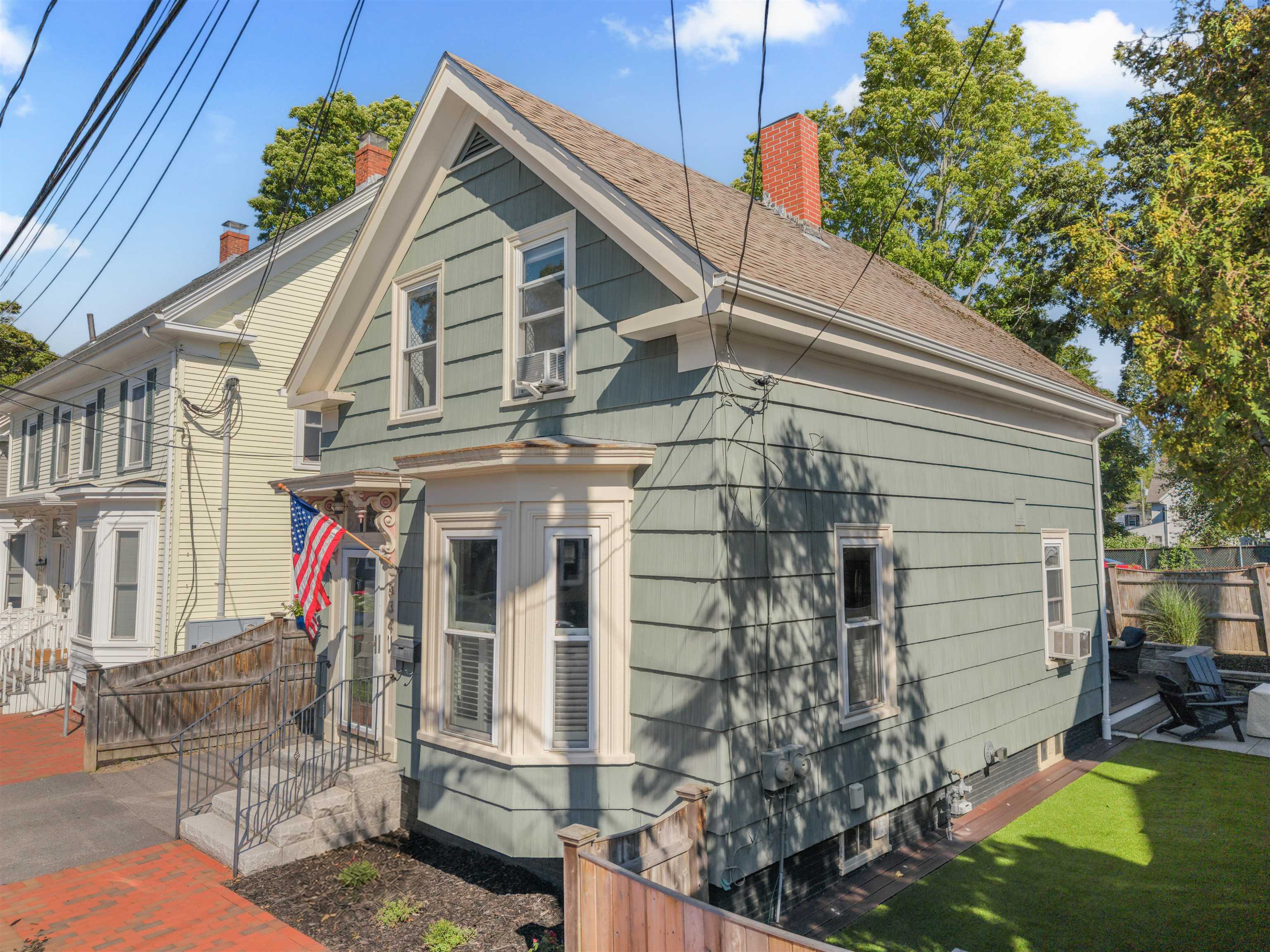 main property photo 37