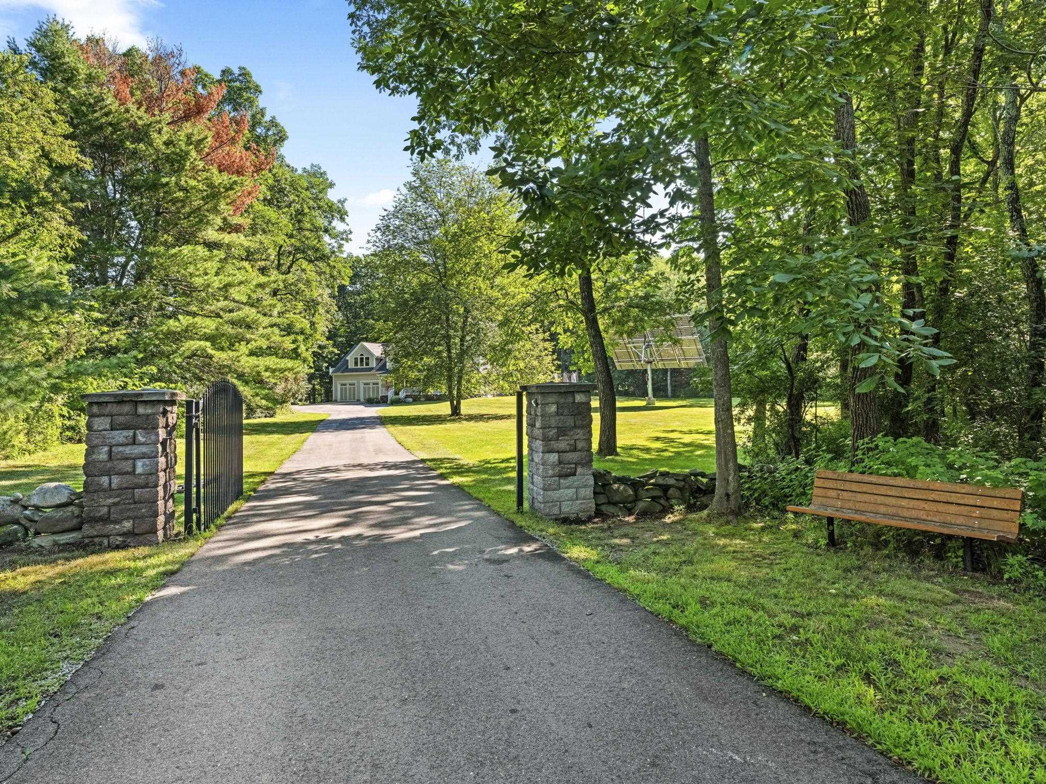 main property photo 59