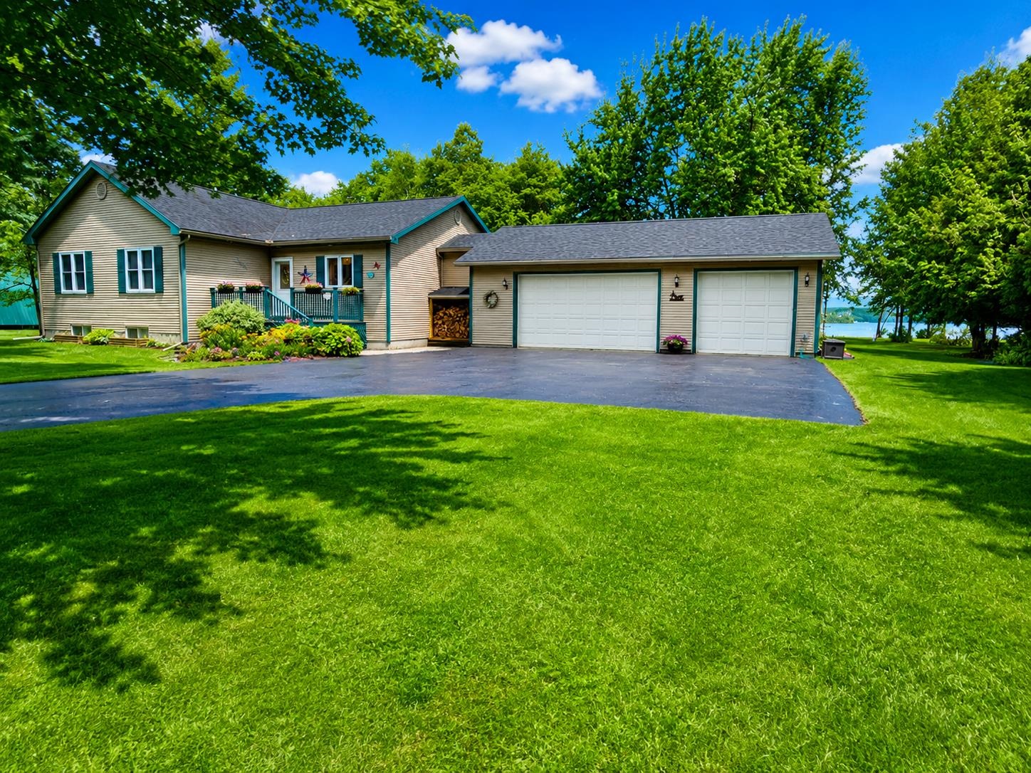 main property photo 53