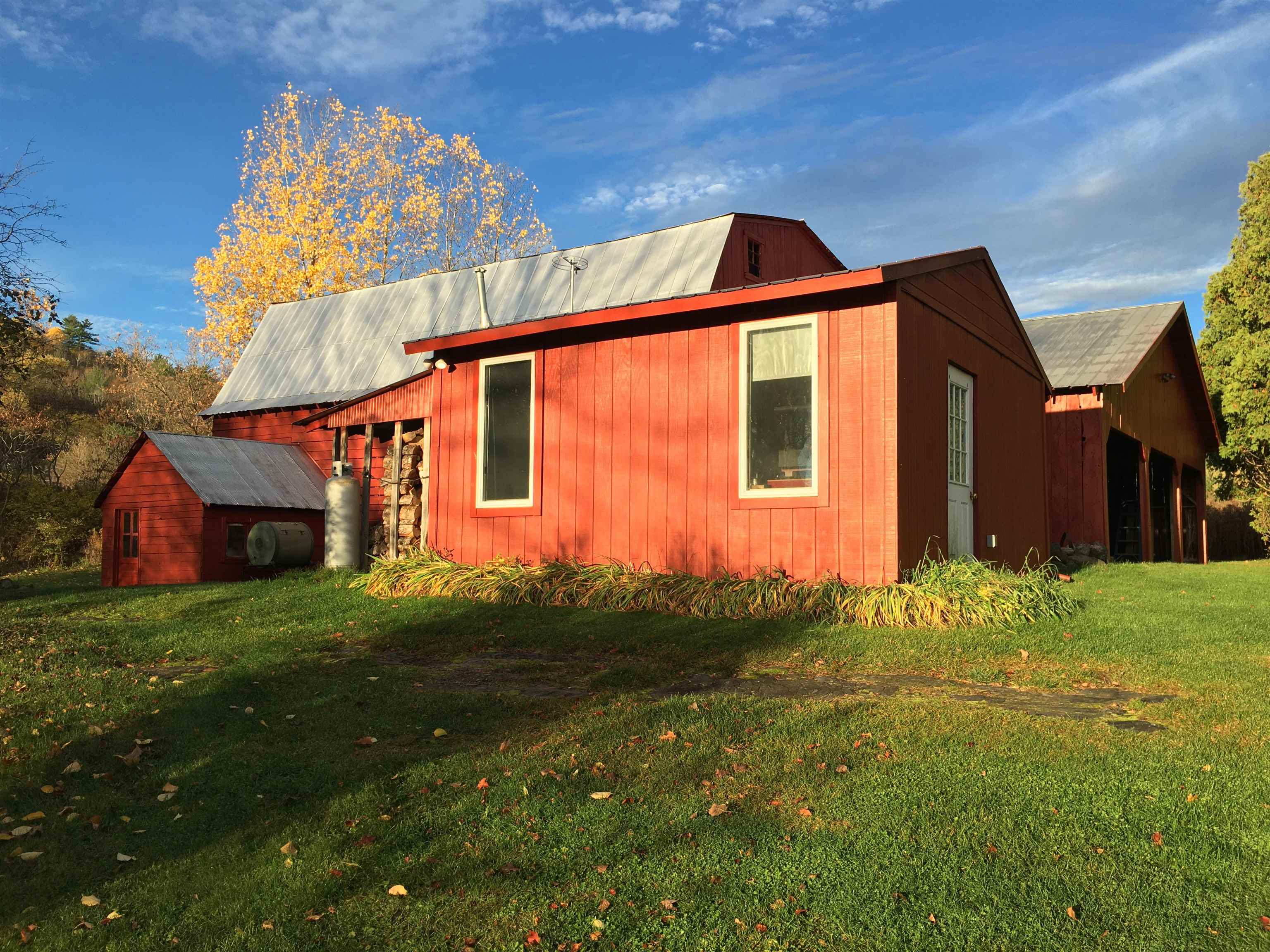 main property photo 8