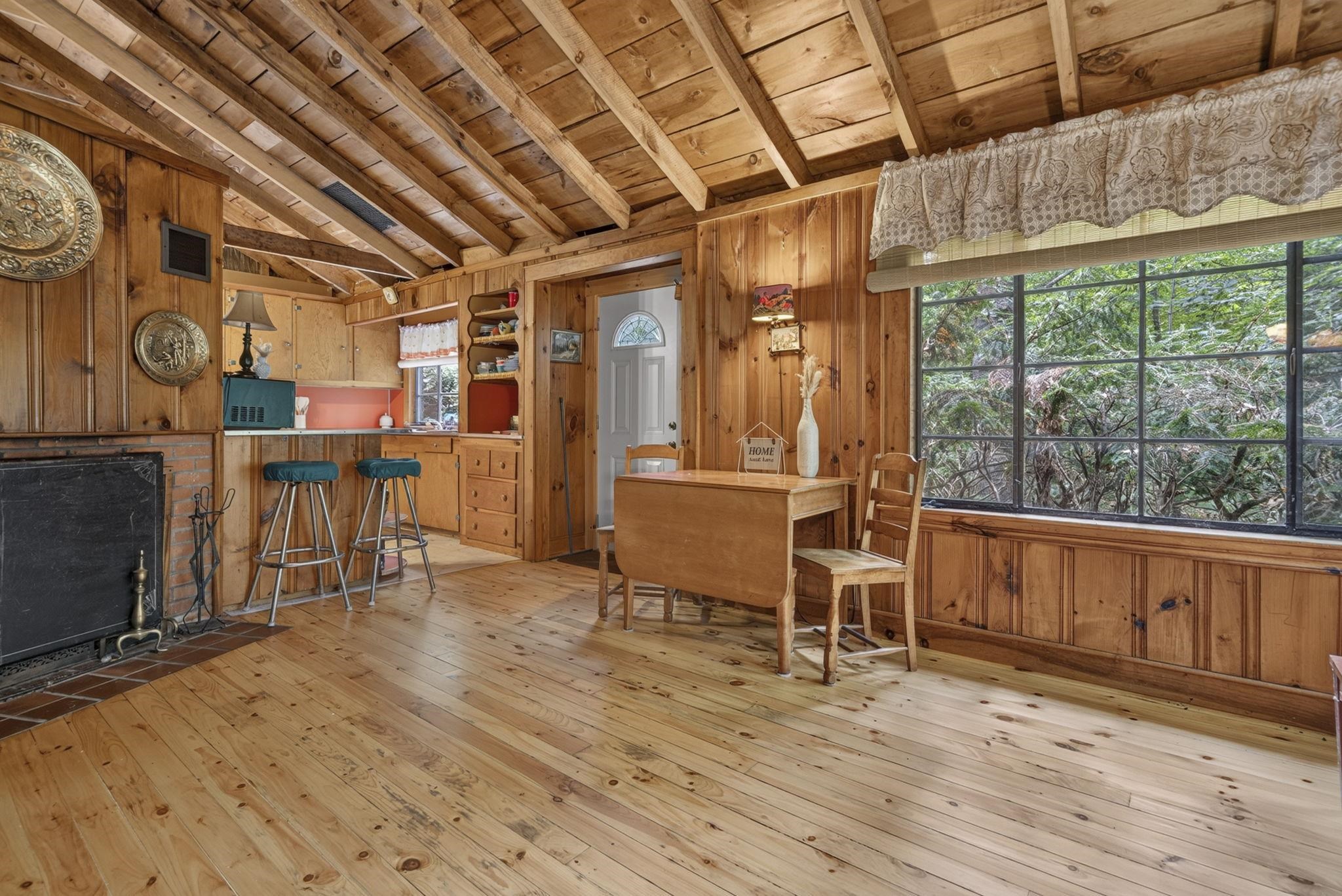 property viewer photo 13