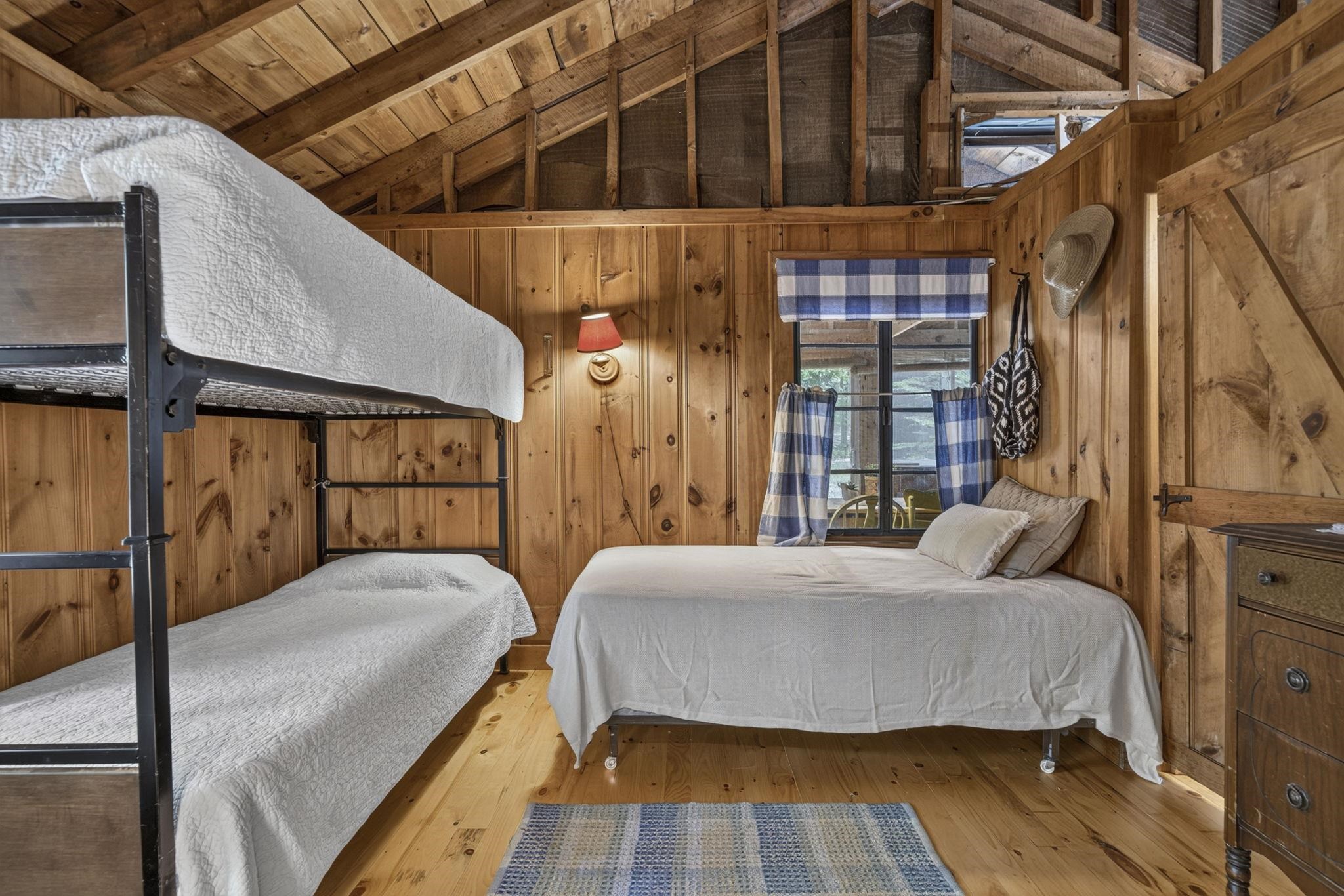 property viewer photo 23