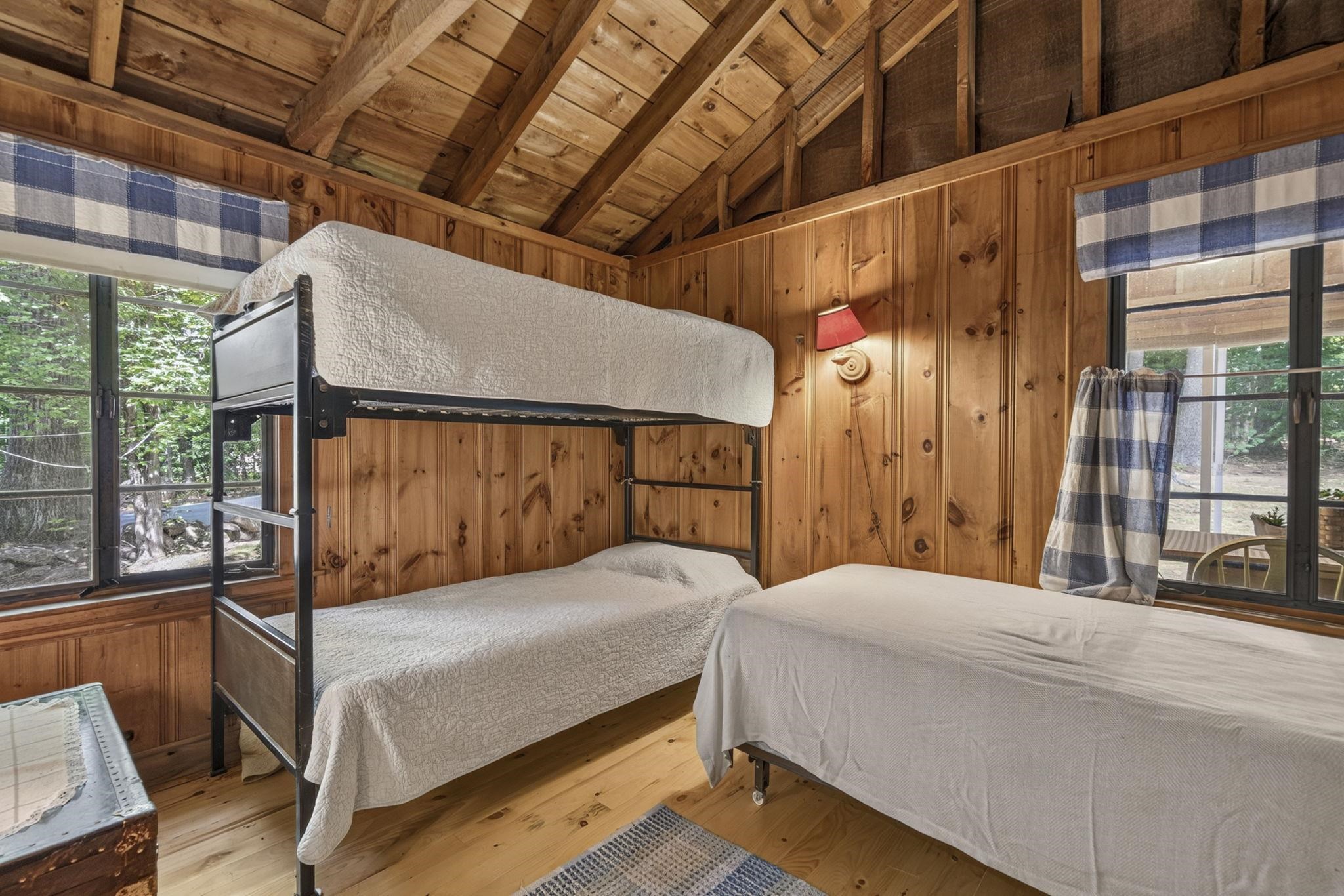 property viewer photo 25