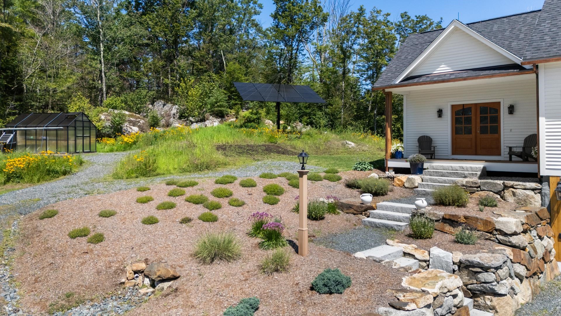 main property photo 44