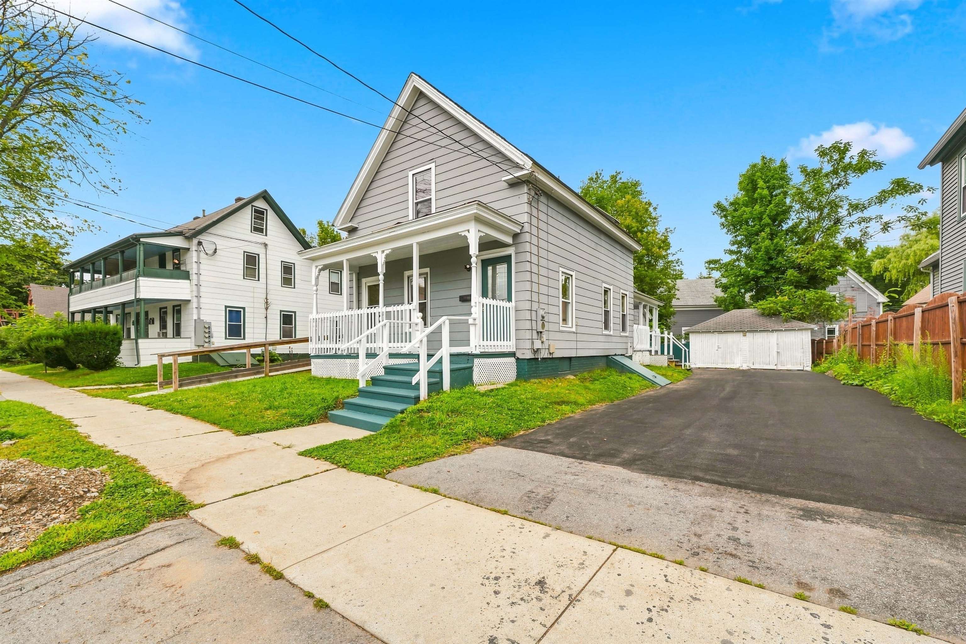 main property photo 1