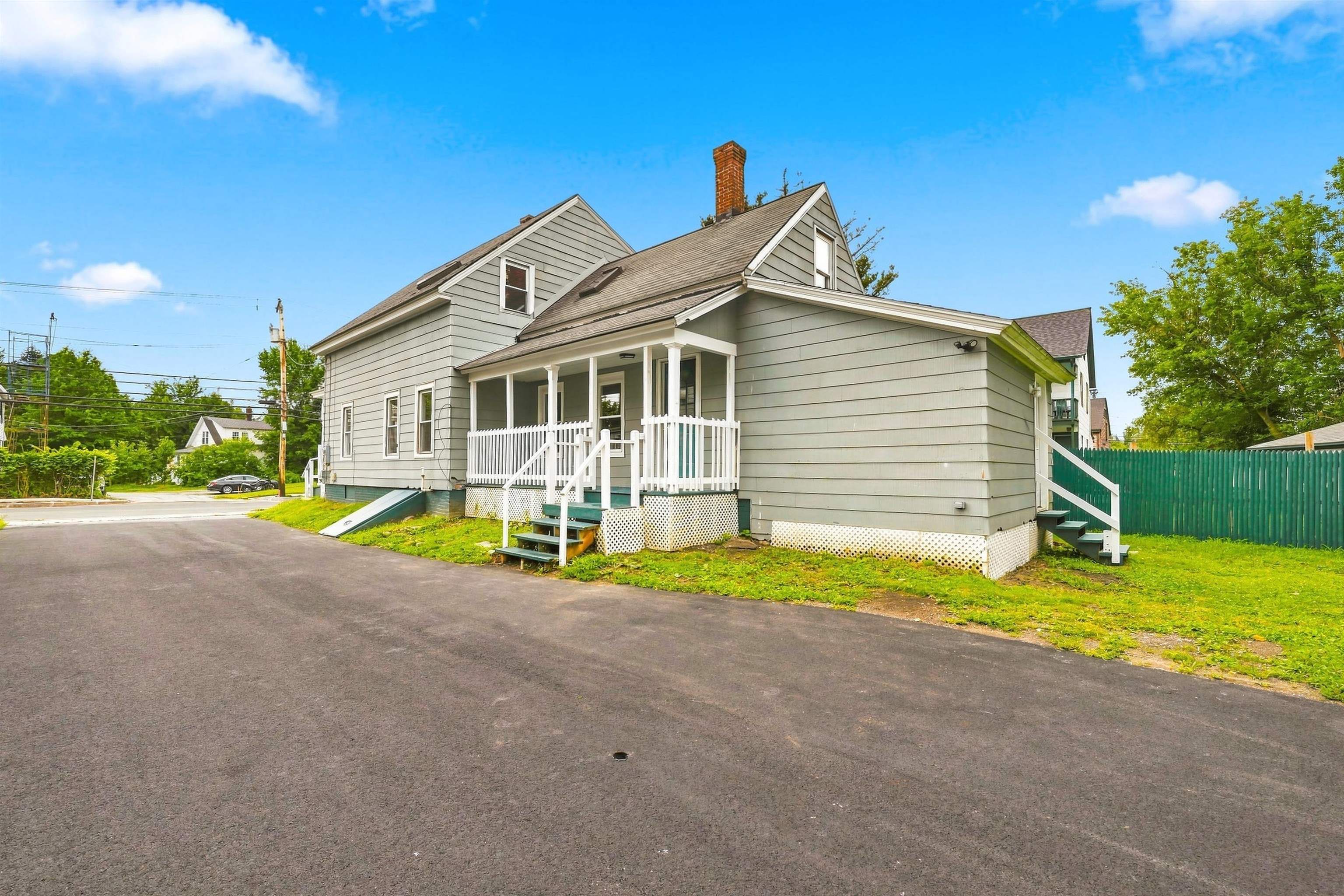 main property photo 6
