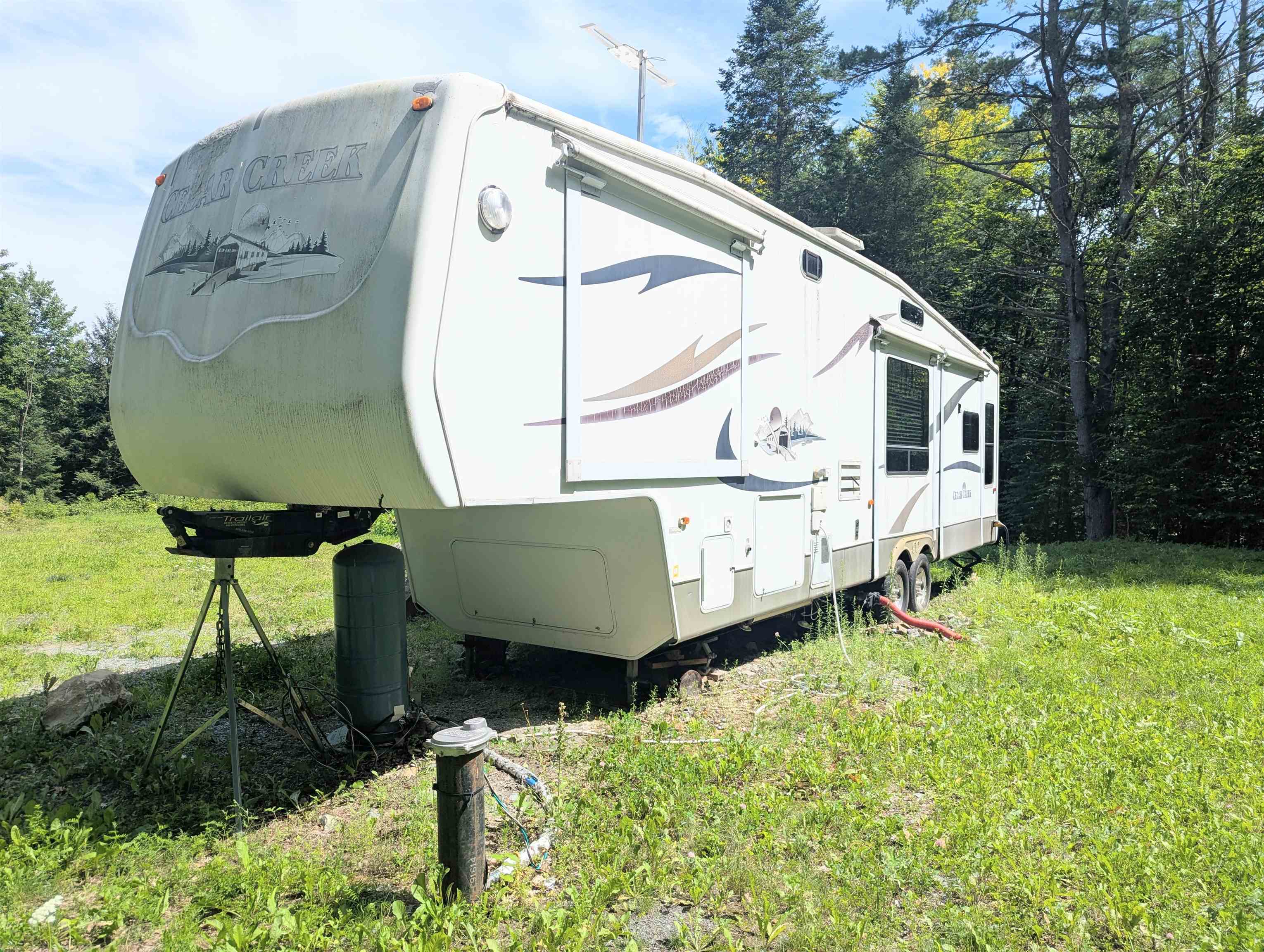main property photo 31