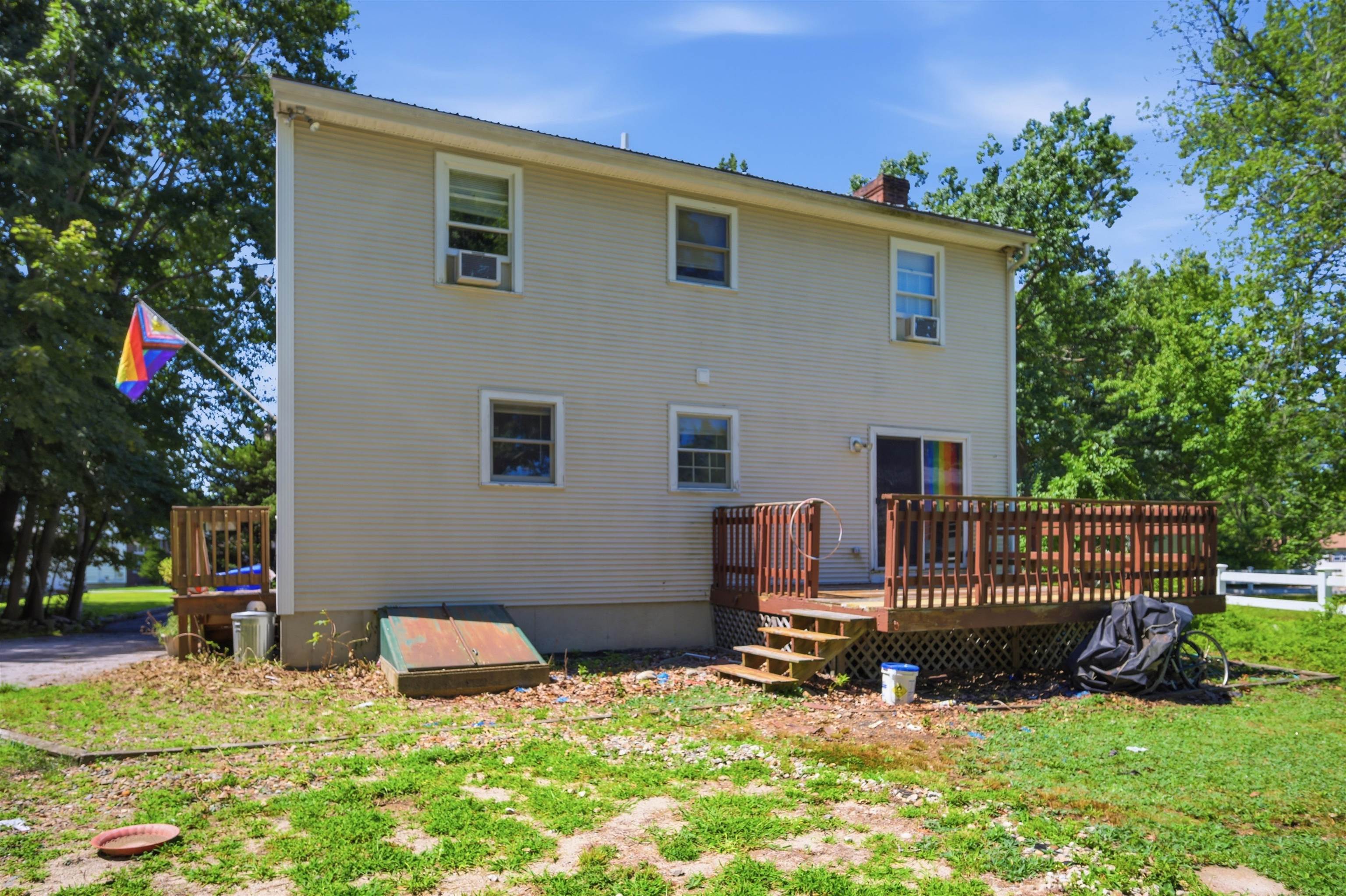 main property photo 27