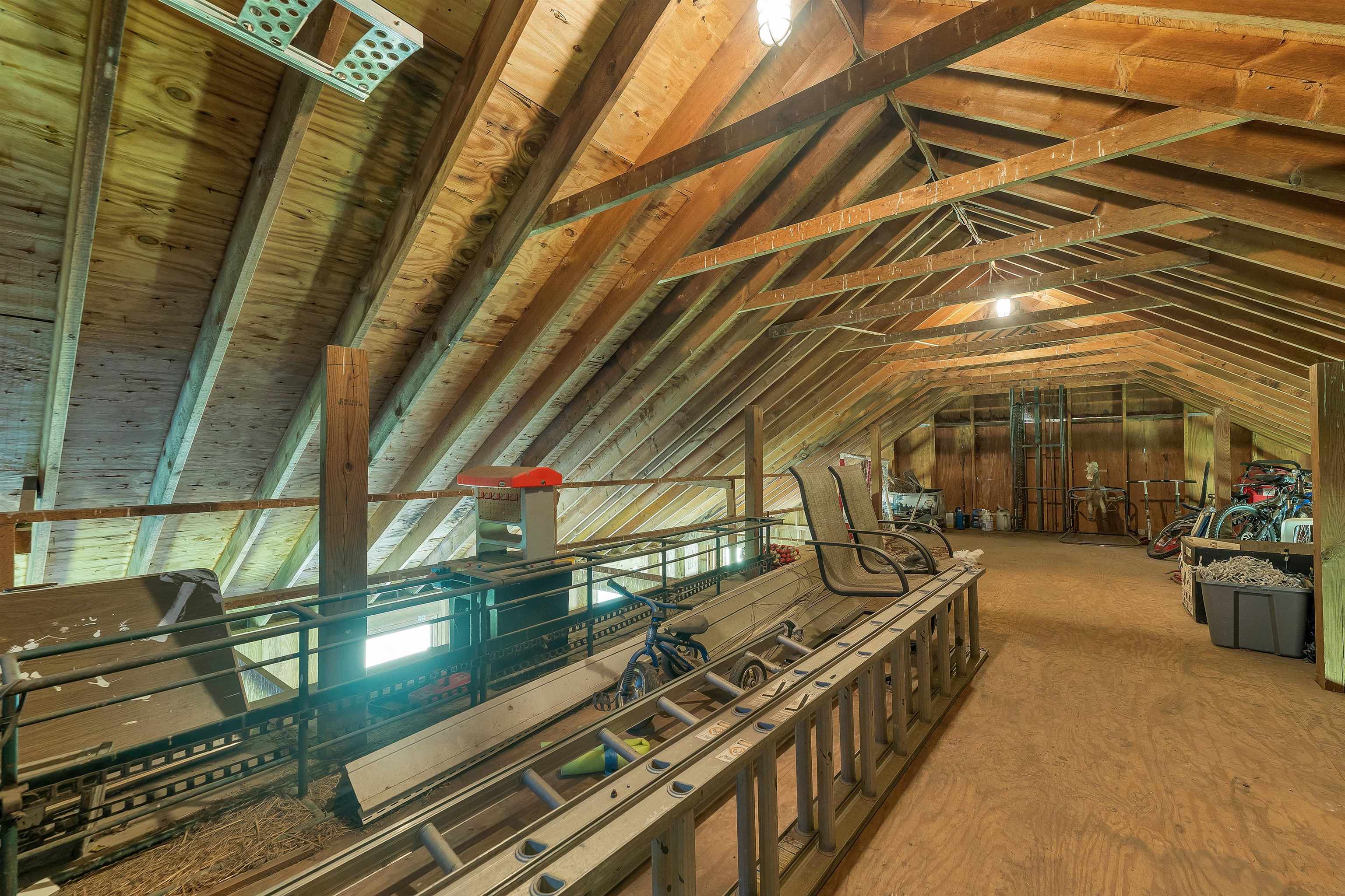 main property photo 54