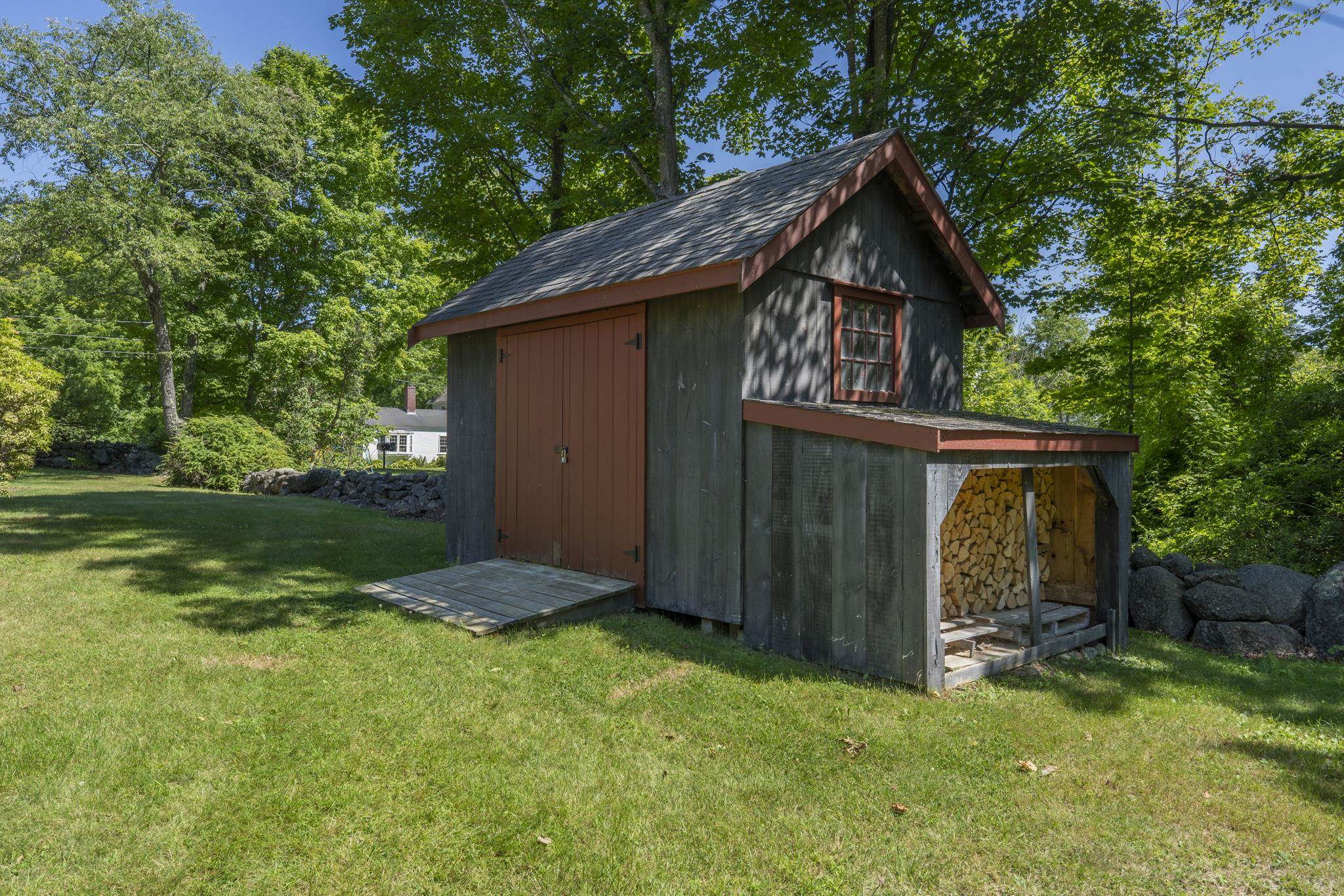 main property photo 8