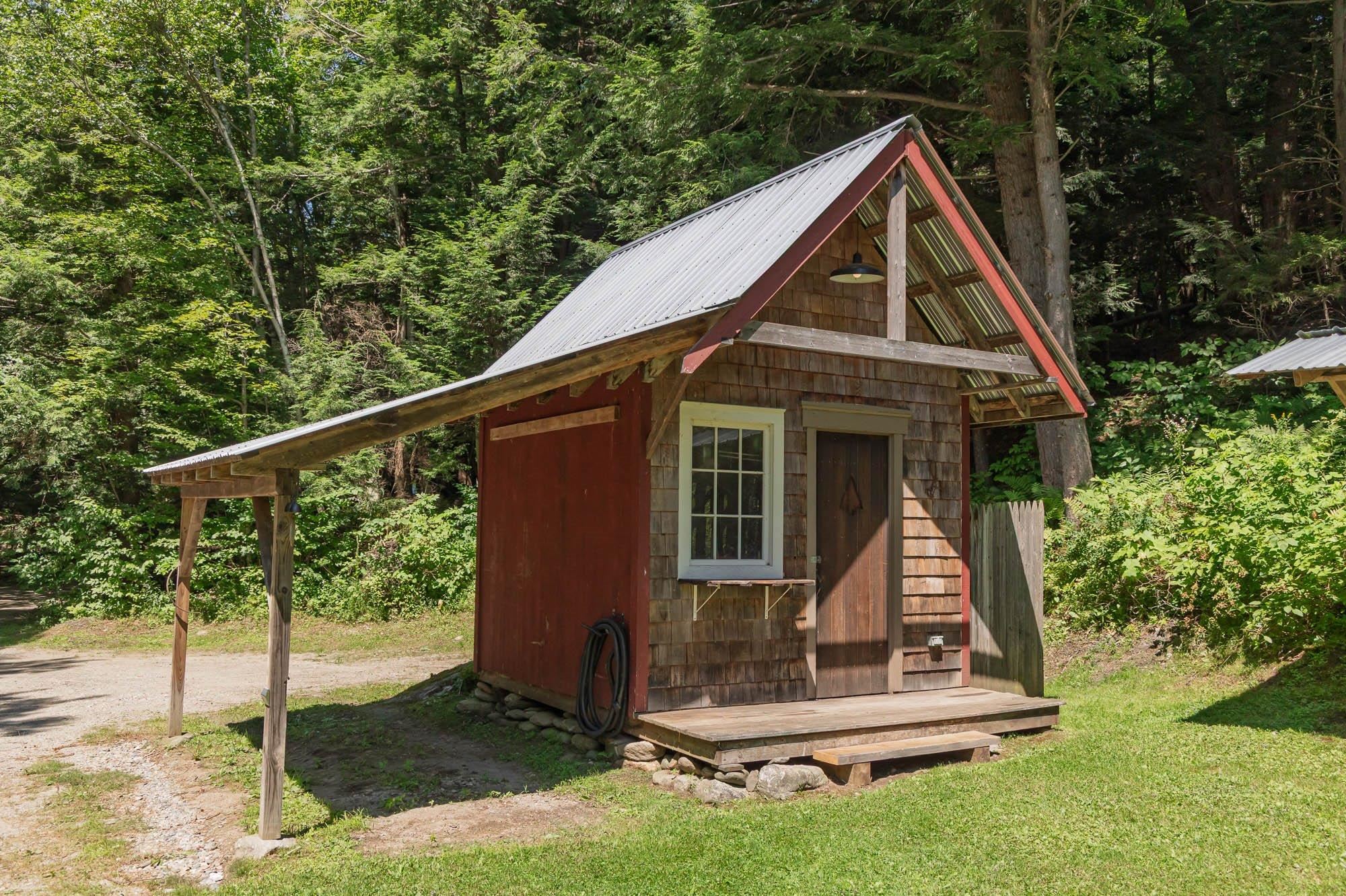 main property photo 21