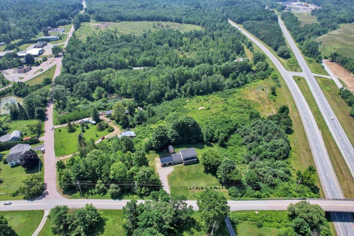 main property photo 34