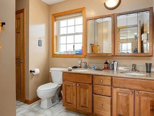 main property photo 28