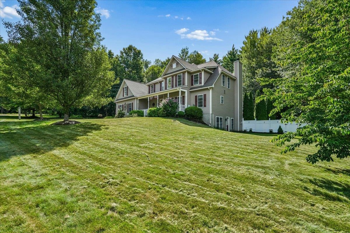 main property photo 45