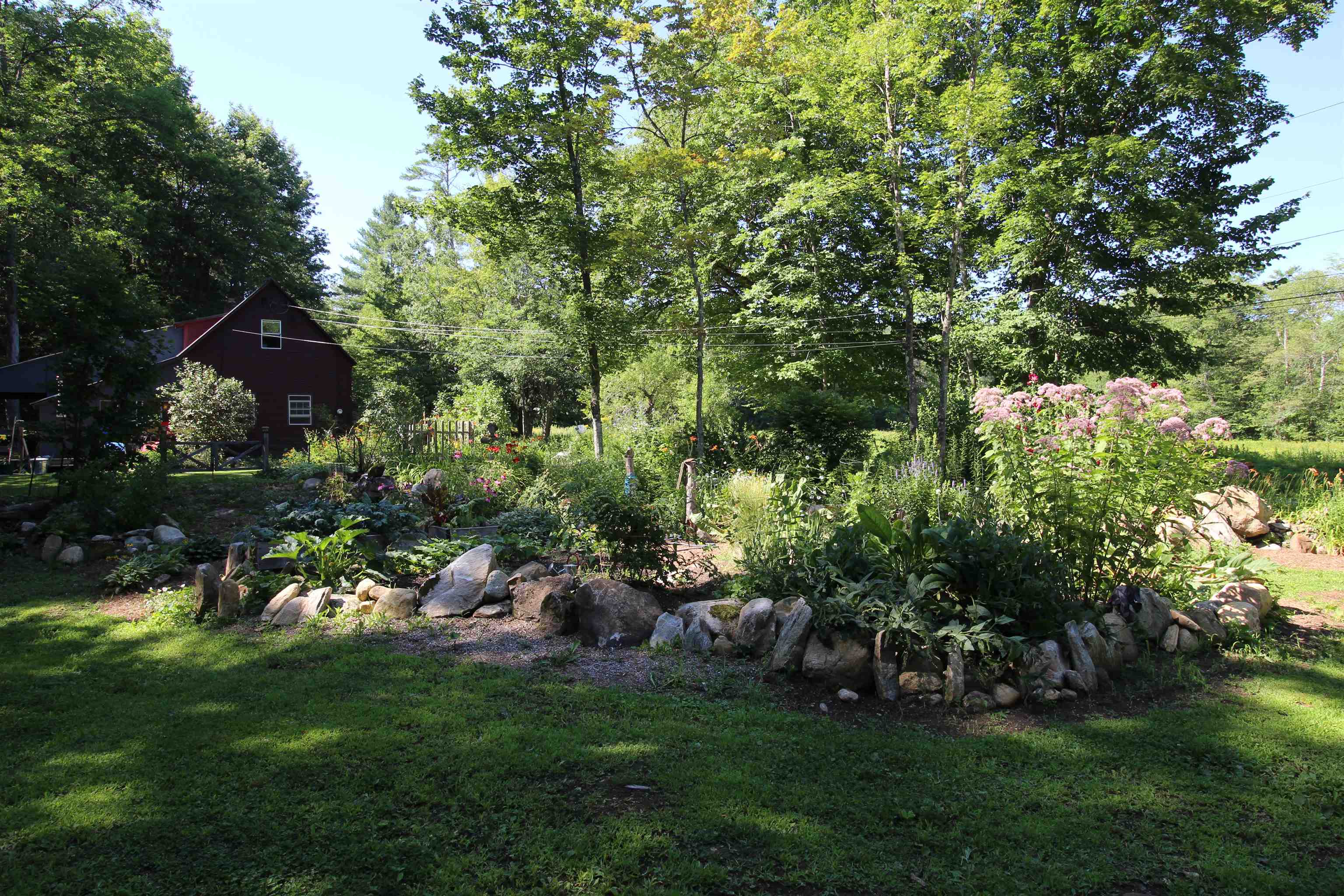 main property photo 38