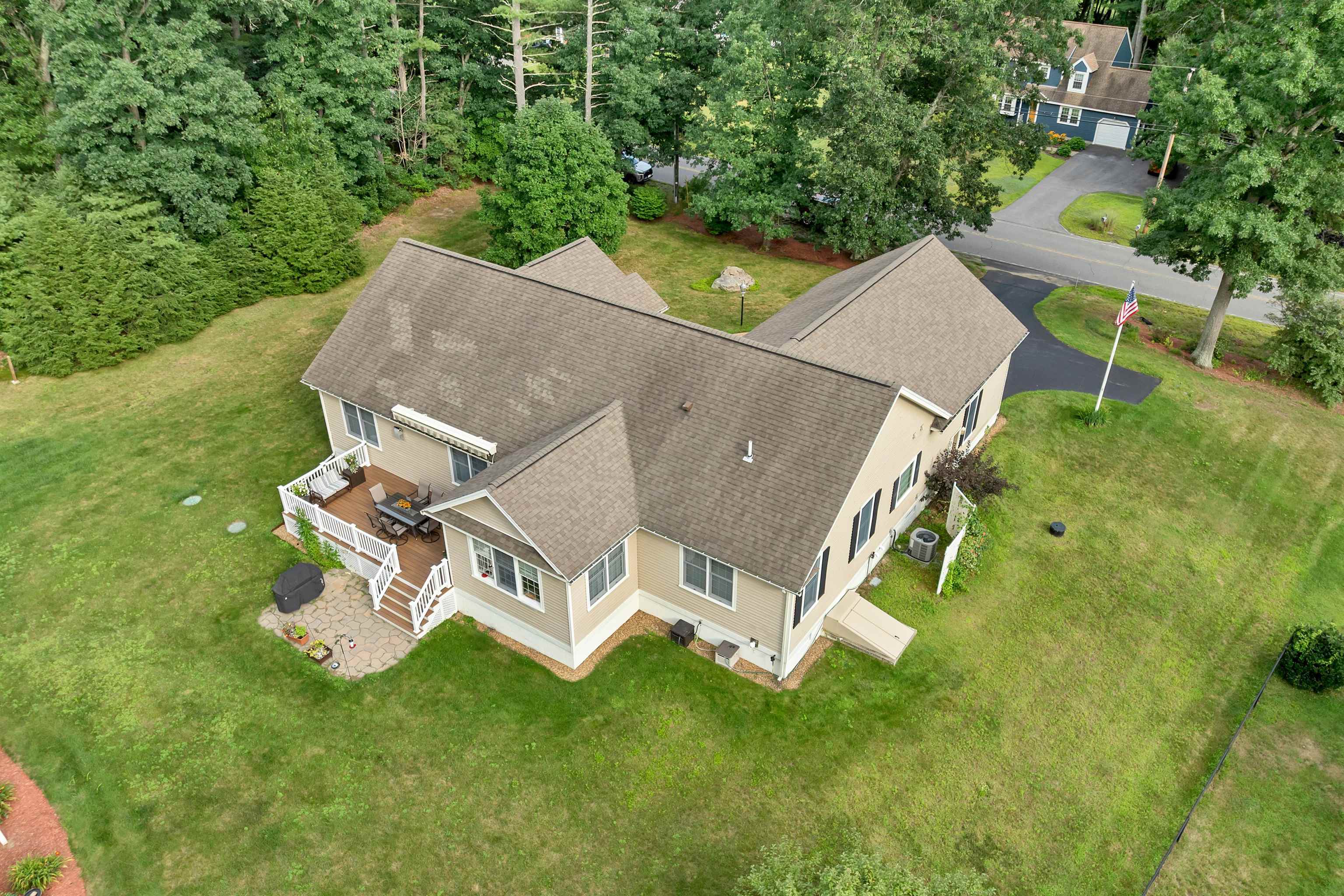 main property photo 47