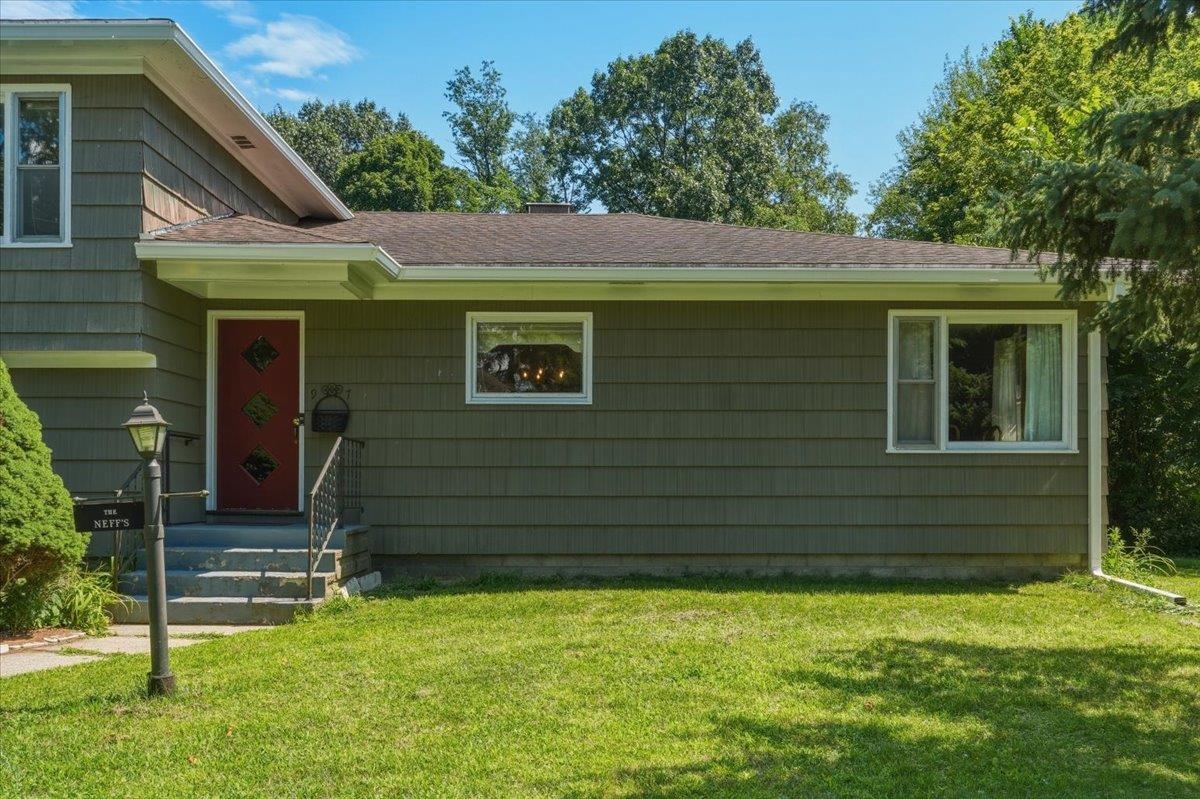 main property photo 57