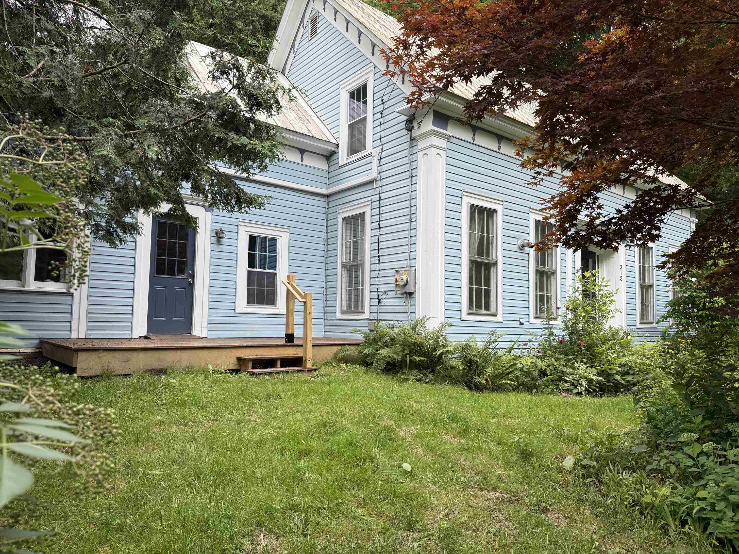 main property photo 4