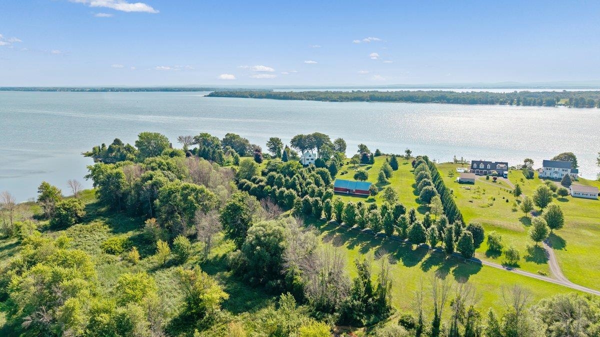 main property photo 20