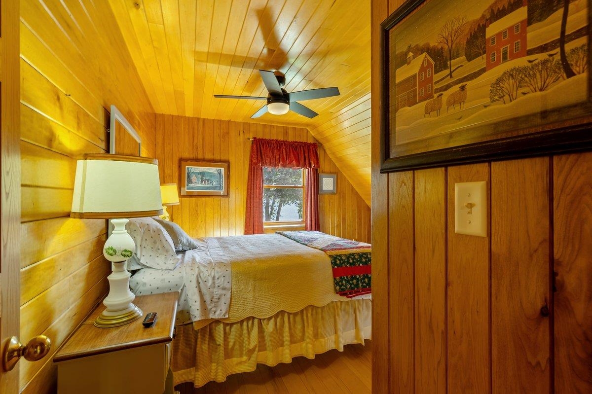 main property photo 44
