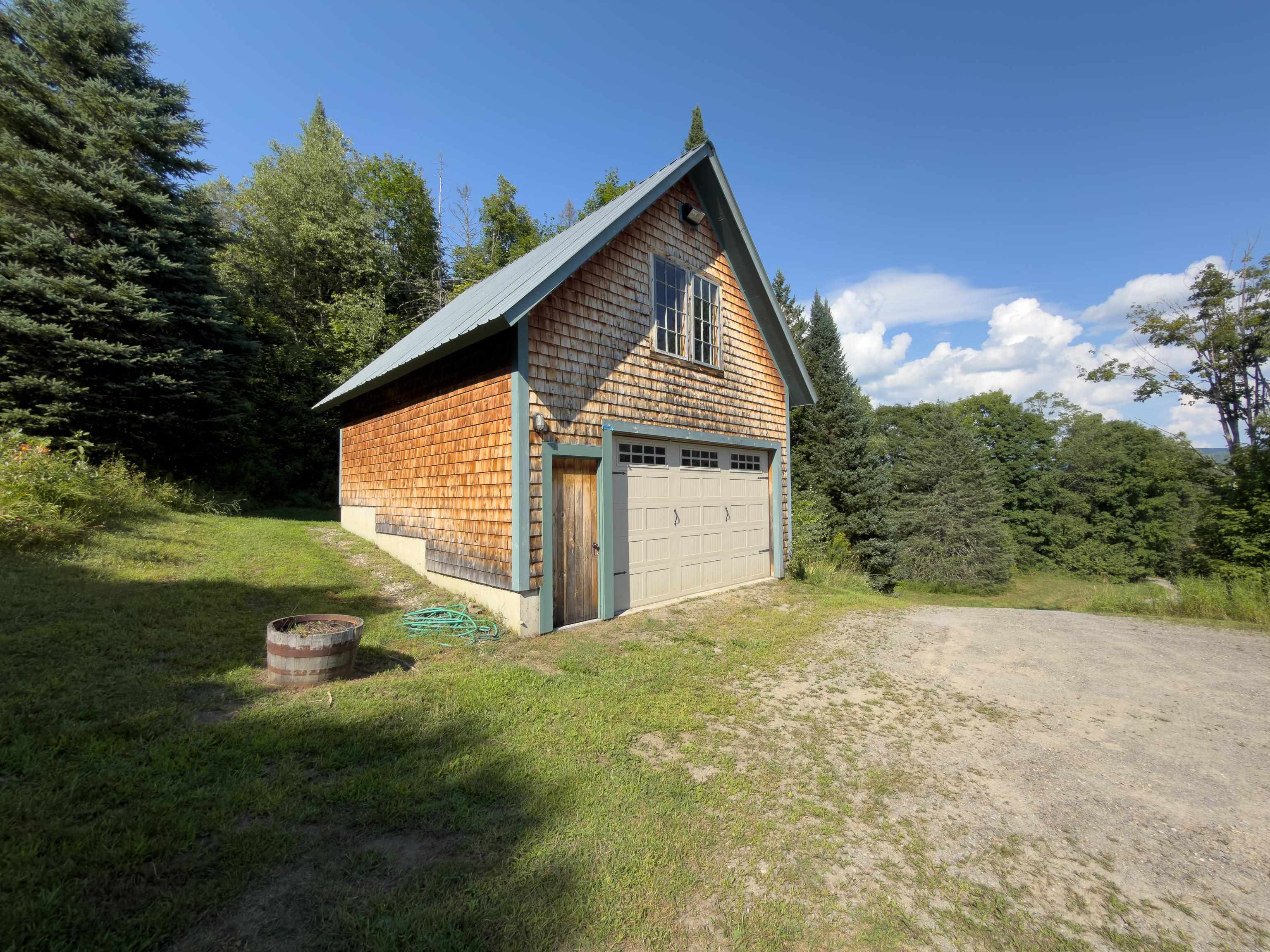 main property photo 49
