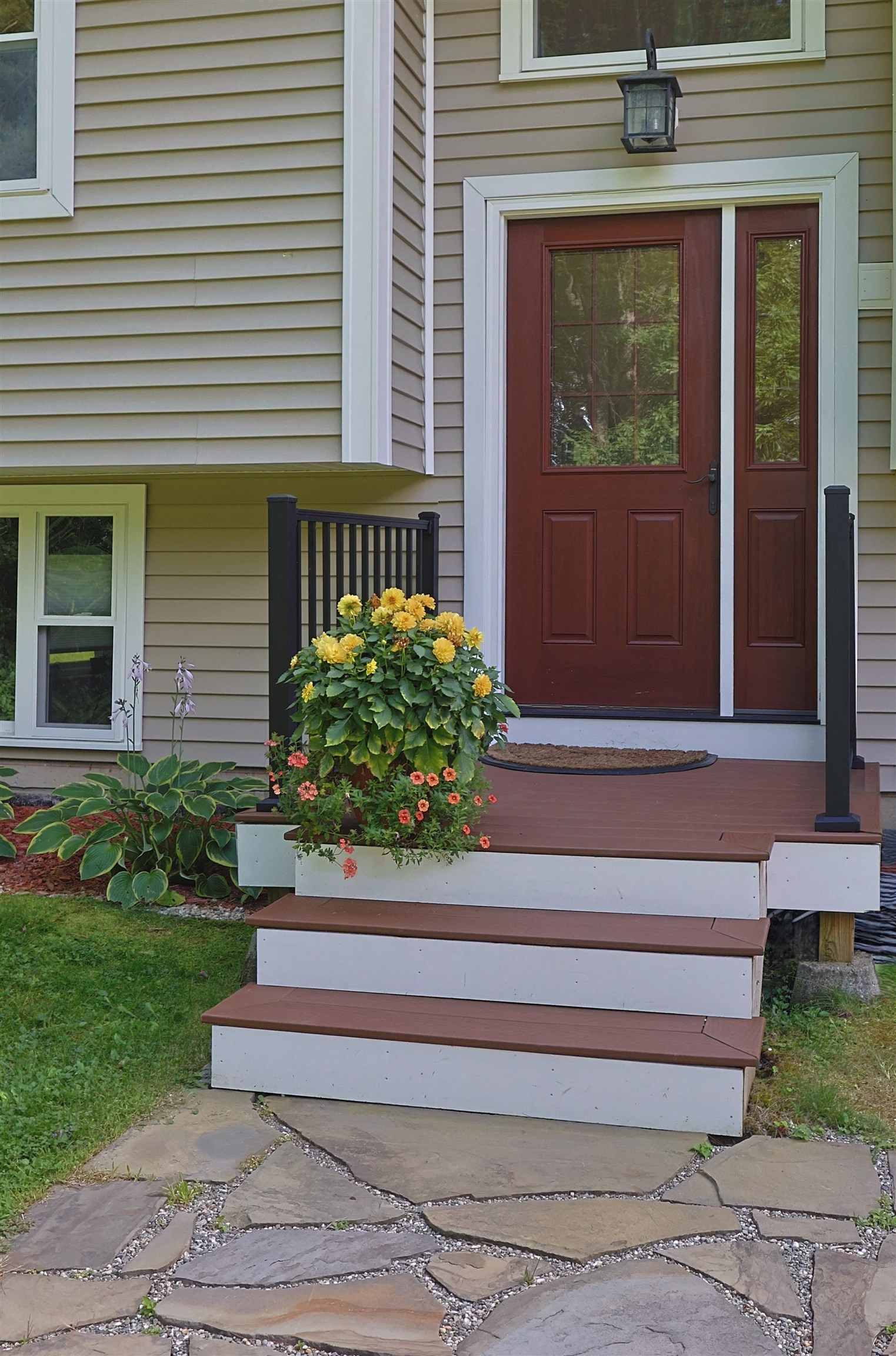 main property photo 6