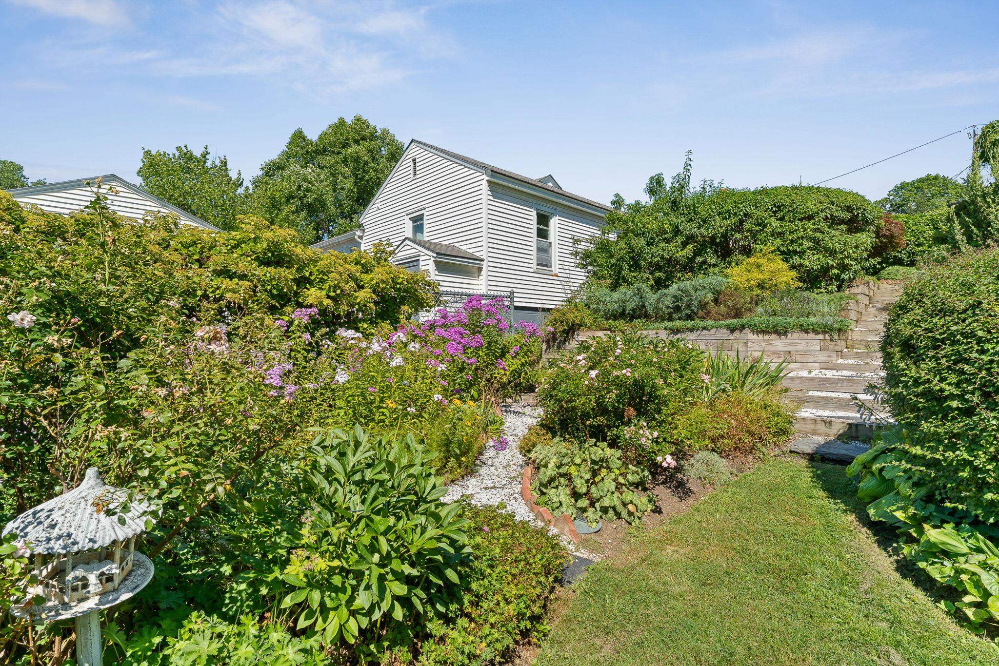 main property photo 59