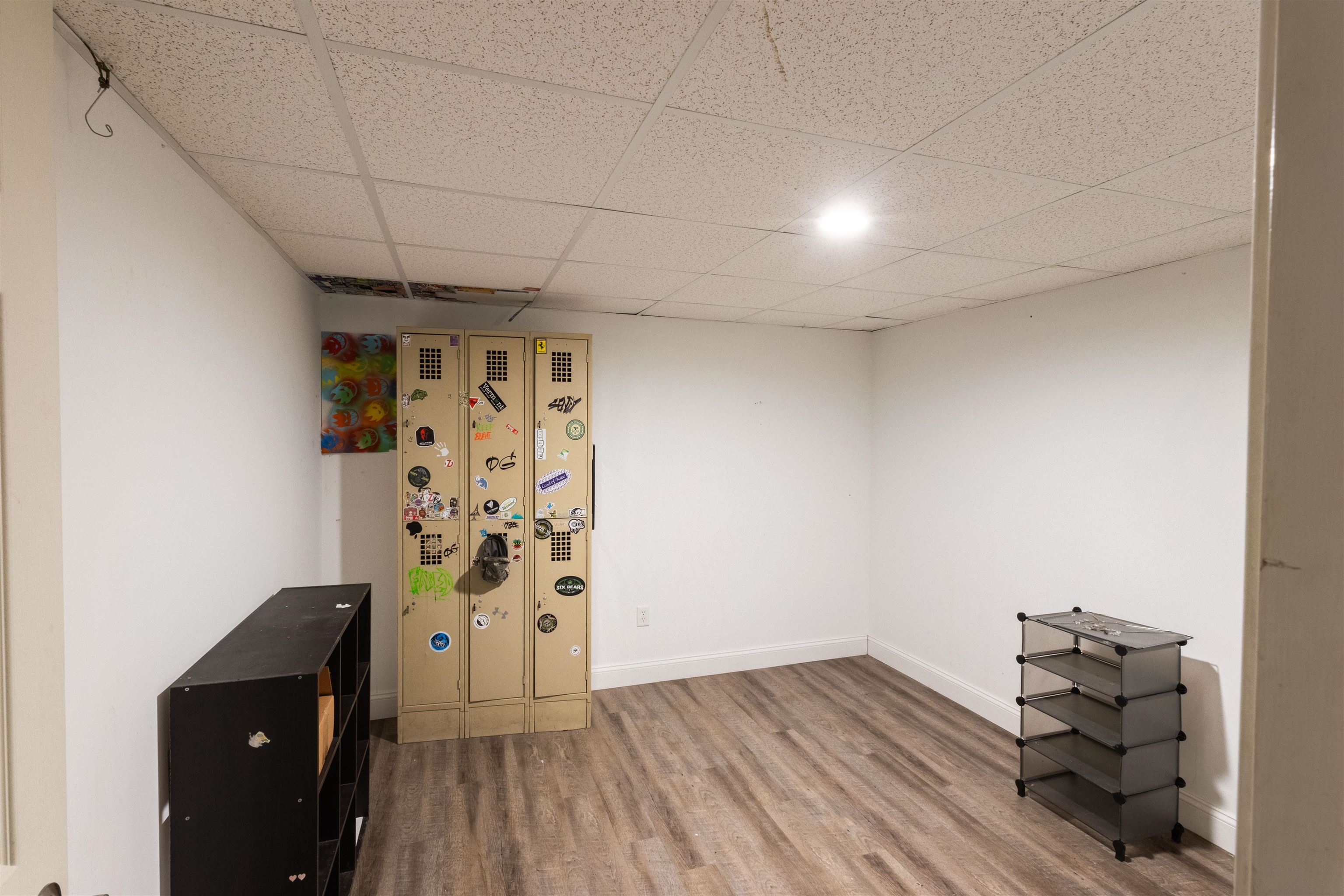 main property photo 46