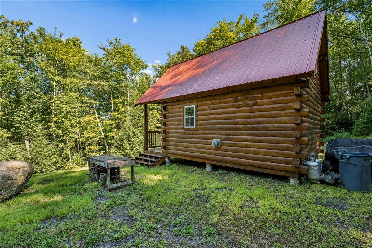main property photo 25