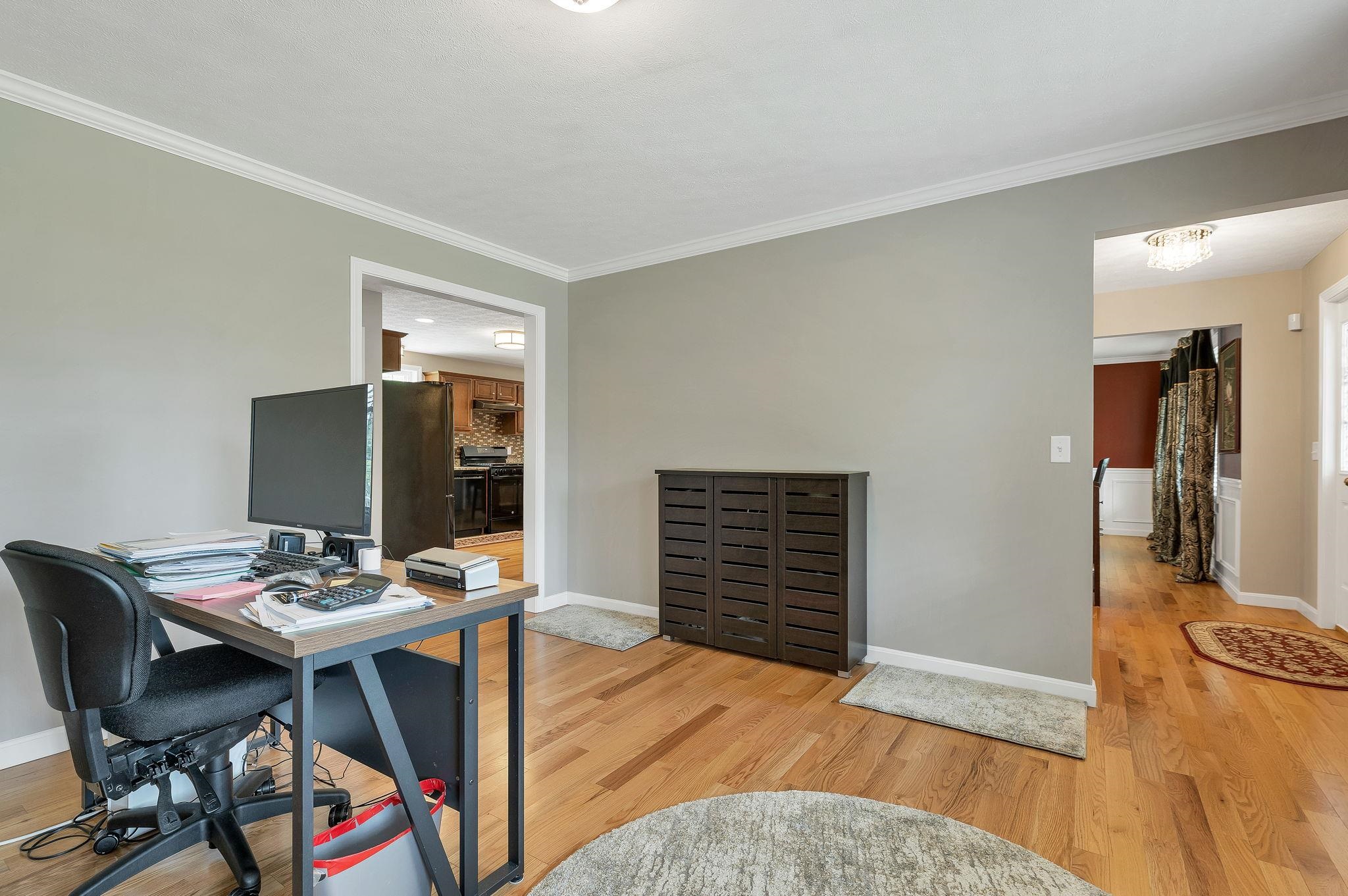 main property photo 29