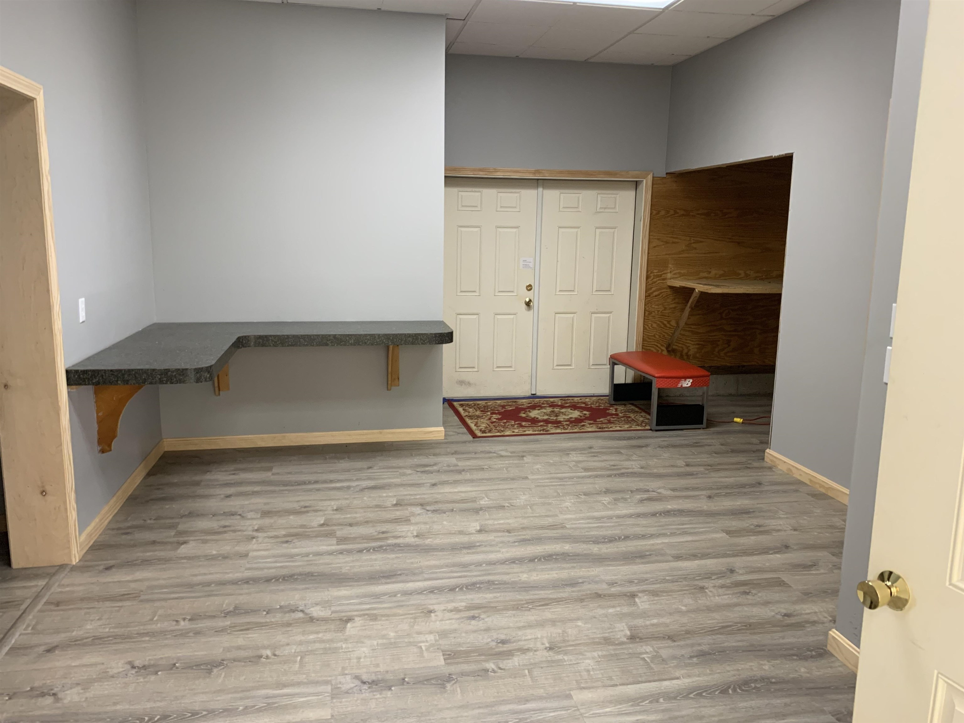 main property photo 12