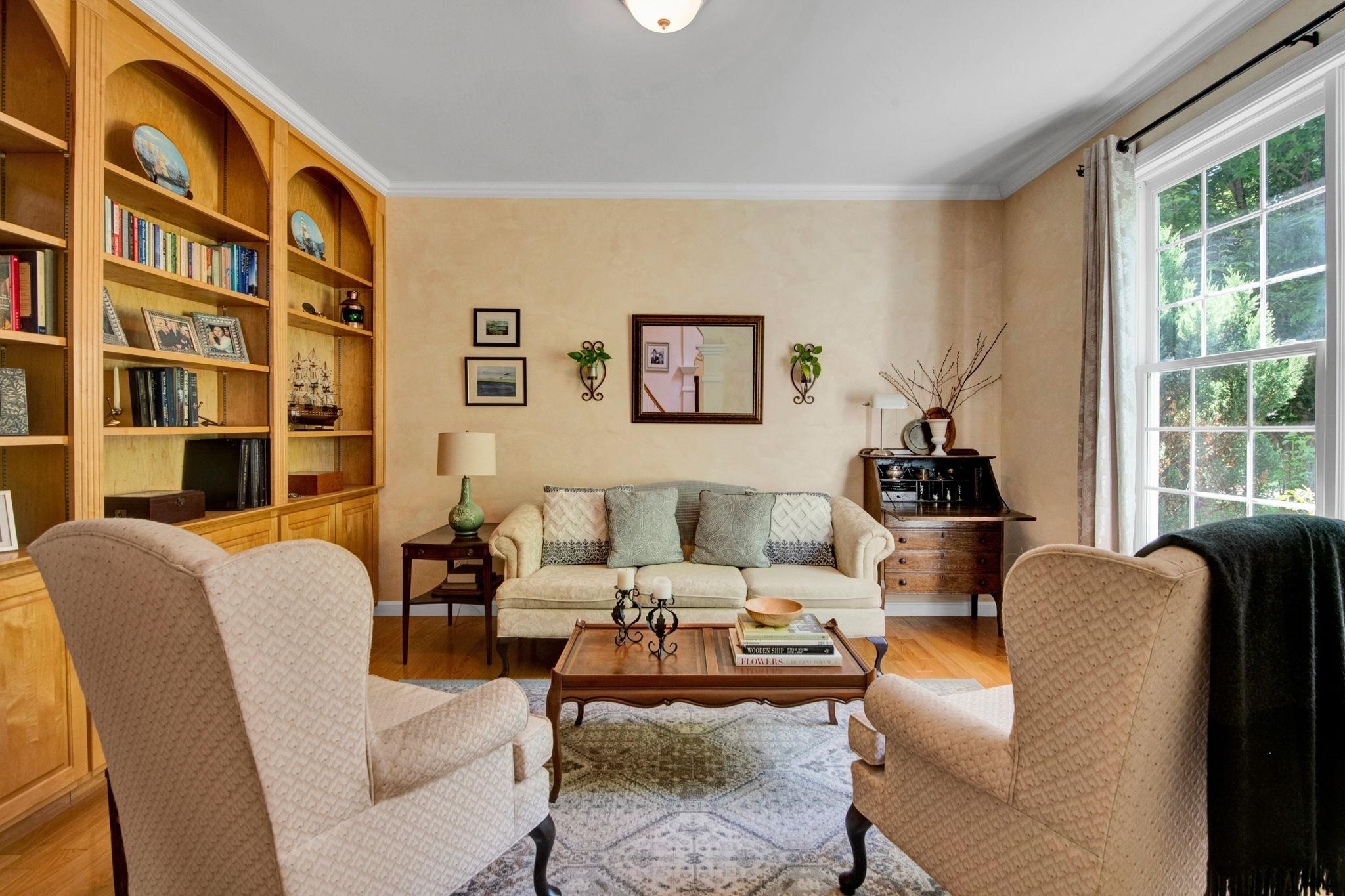 main property photo 14