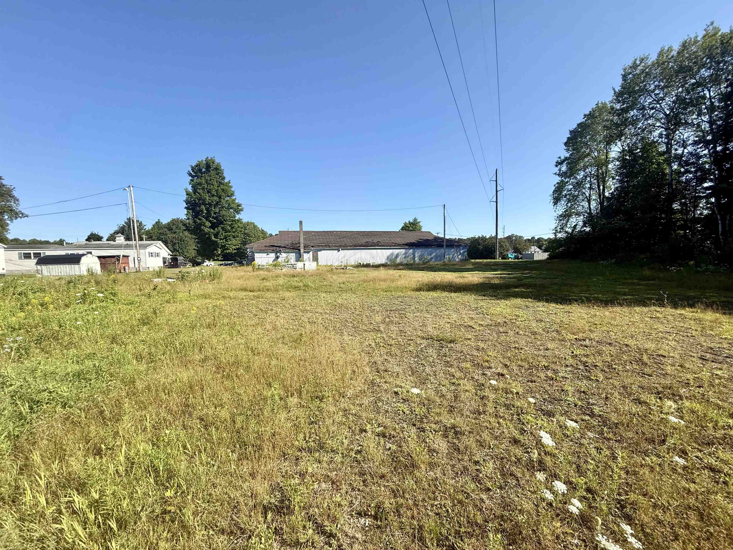 main property photo 16